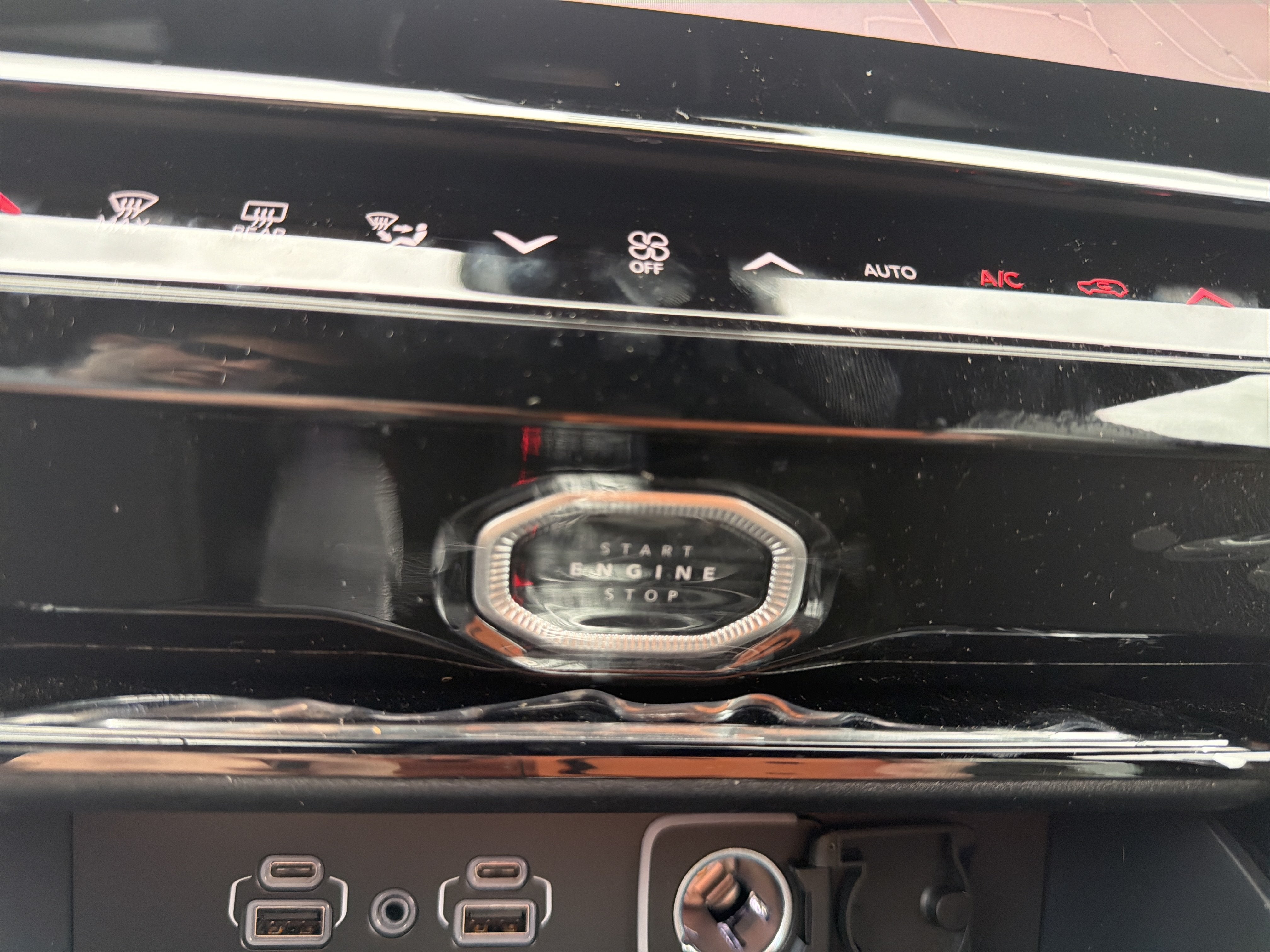 2026 Jeep Grand Cherokee L Laredo Altitude