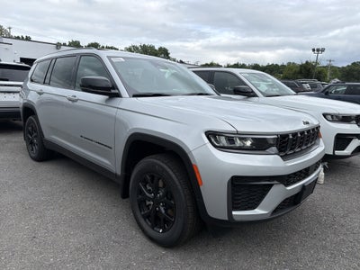 2026 Jeep Grand Cherokee L Laredo Altitude