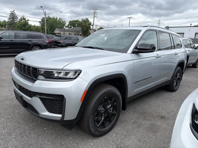 2026 Jeep Grand Cherokee L Laredo Altitude