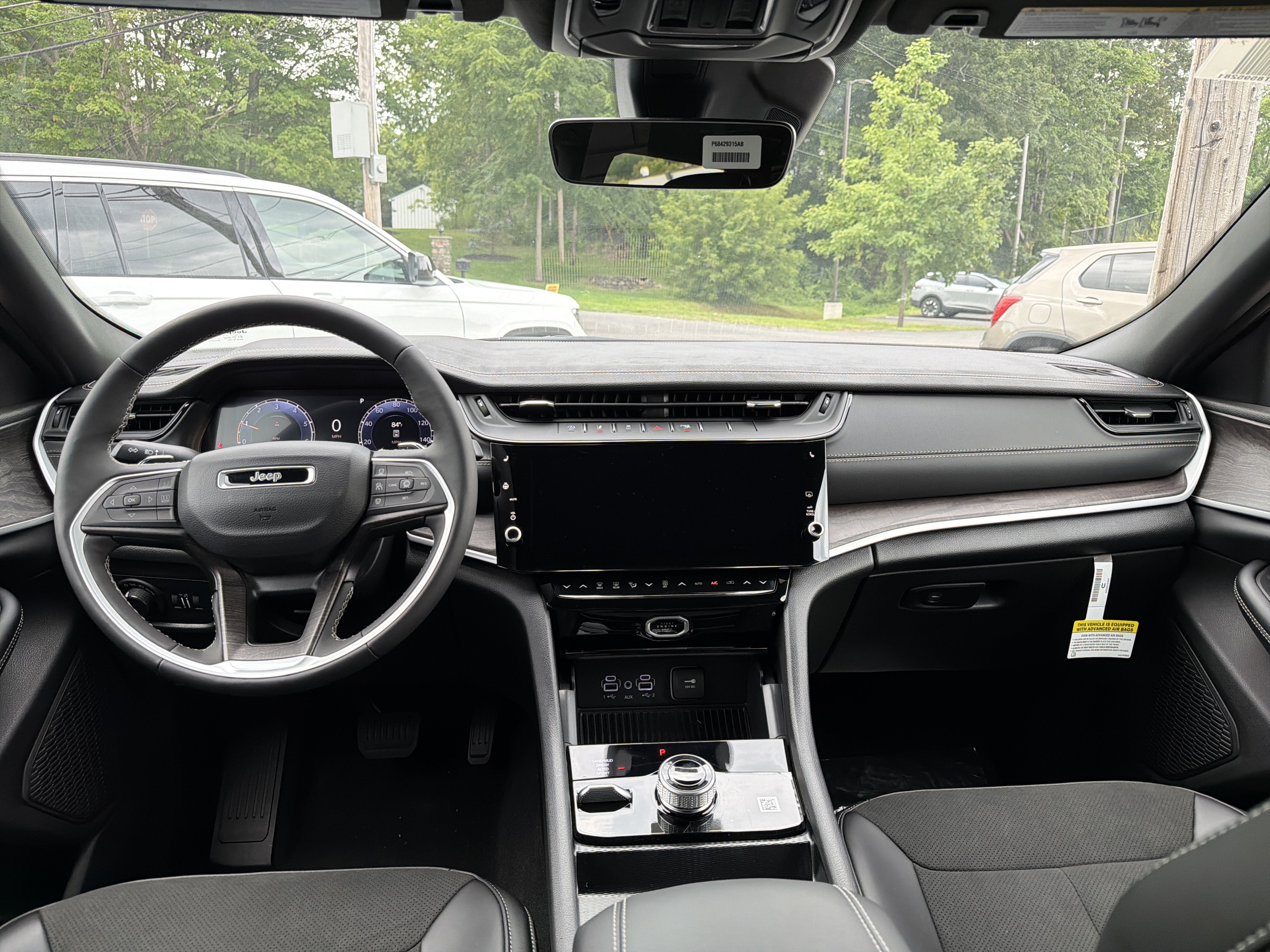 2026 Jeep Grand Cherokee L Laredo Altitude