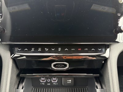 2026 Jeep Grand Cherokee L Laredo Altitude