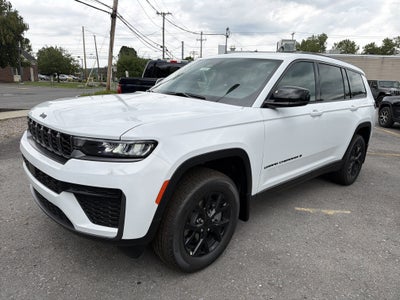 2026 Jeep Grand Cherokee L Laredo Altitude