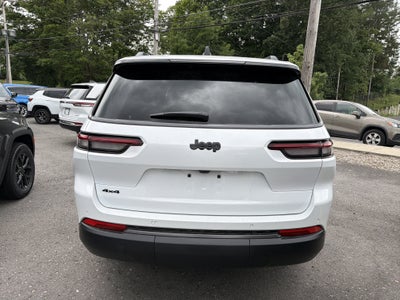 2026 Jeep Grand Cherokee L Laredo Altitude