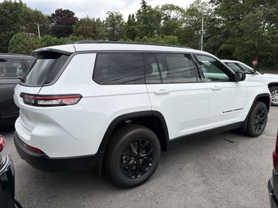 2026 Jeep Grand Cherokee L Laredo Altitude