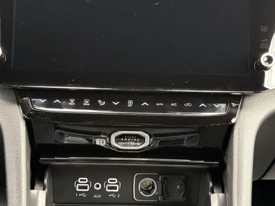 2027 Jeep Grand Cherokee L Laredo Altitude