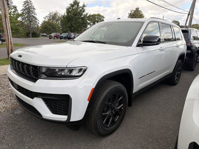 2027 Jeep Grand Cherokee L Laredo Altitude
