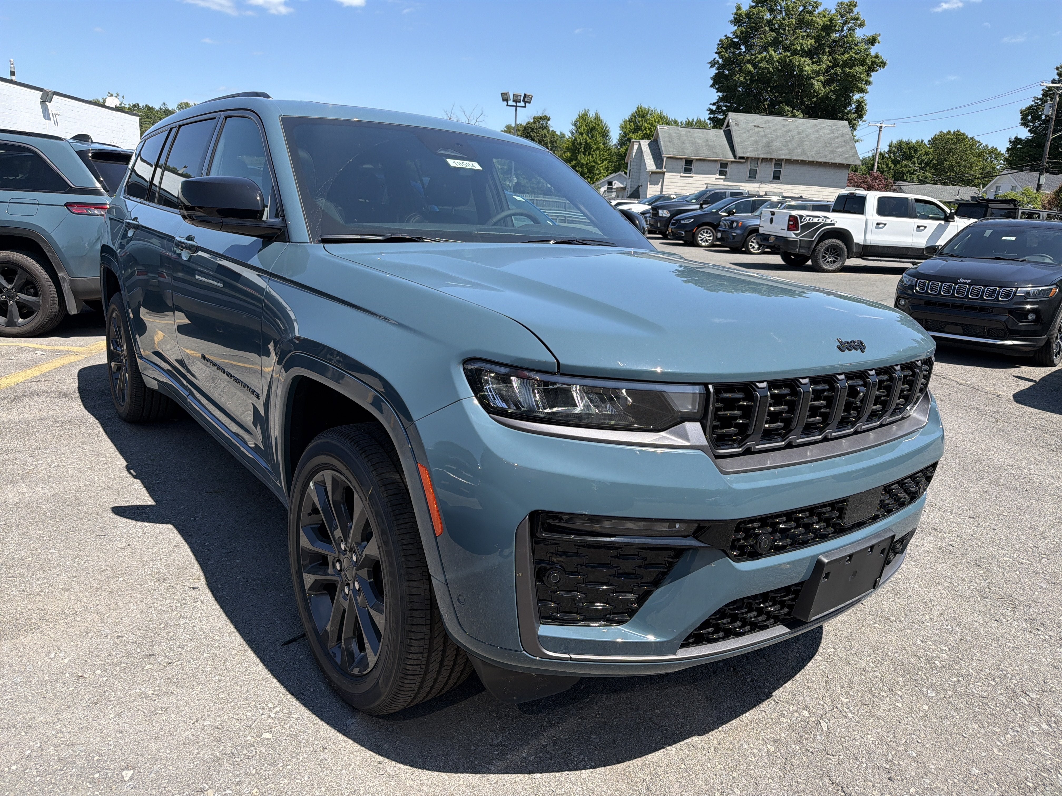 2026 Jeep Grand Cherokee L Limited Reserve