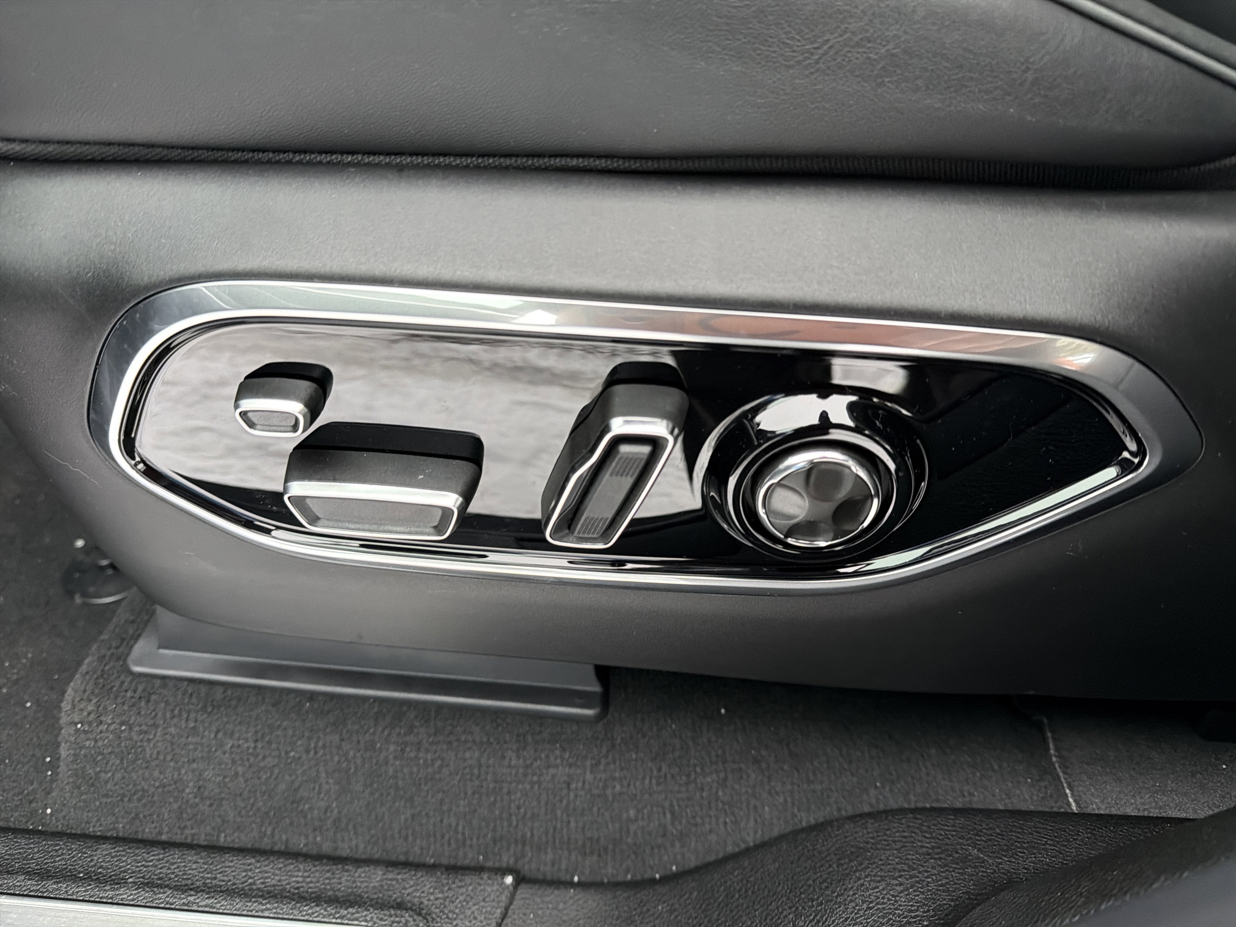 2025 Jeep Grand Cherokee L Overland