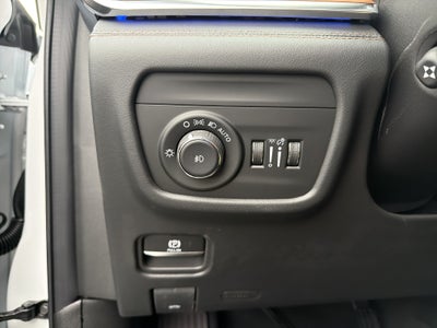 2027 Jeep Grand Cherokee L Summit