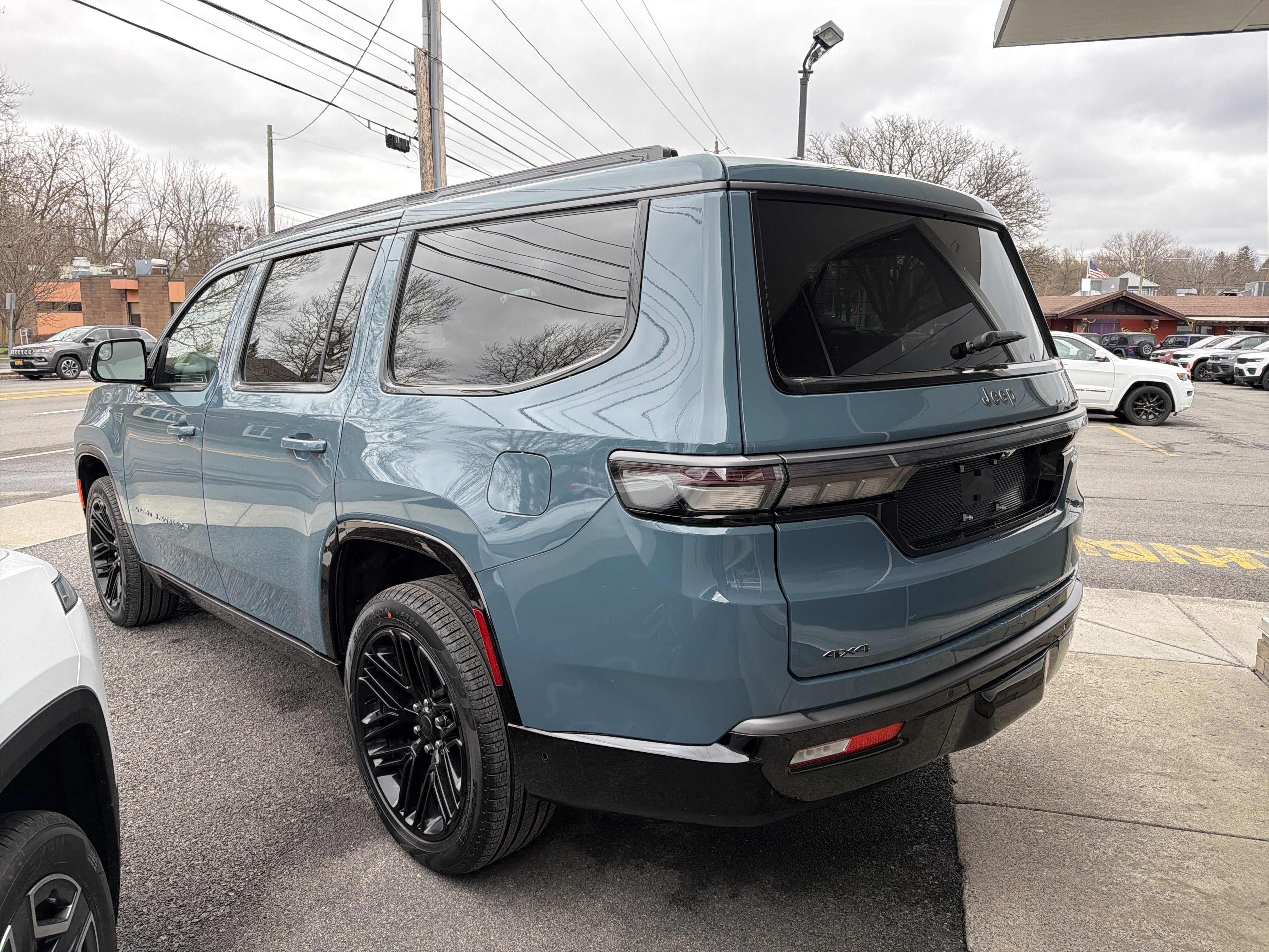 2026 Jeep Grand Wagoneer Limited Reserve