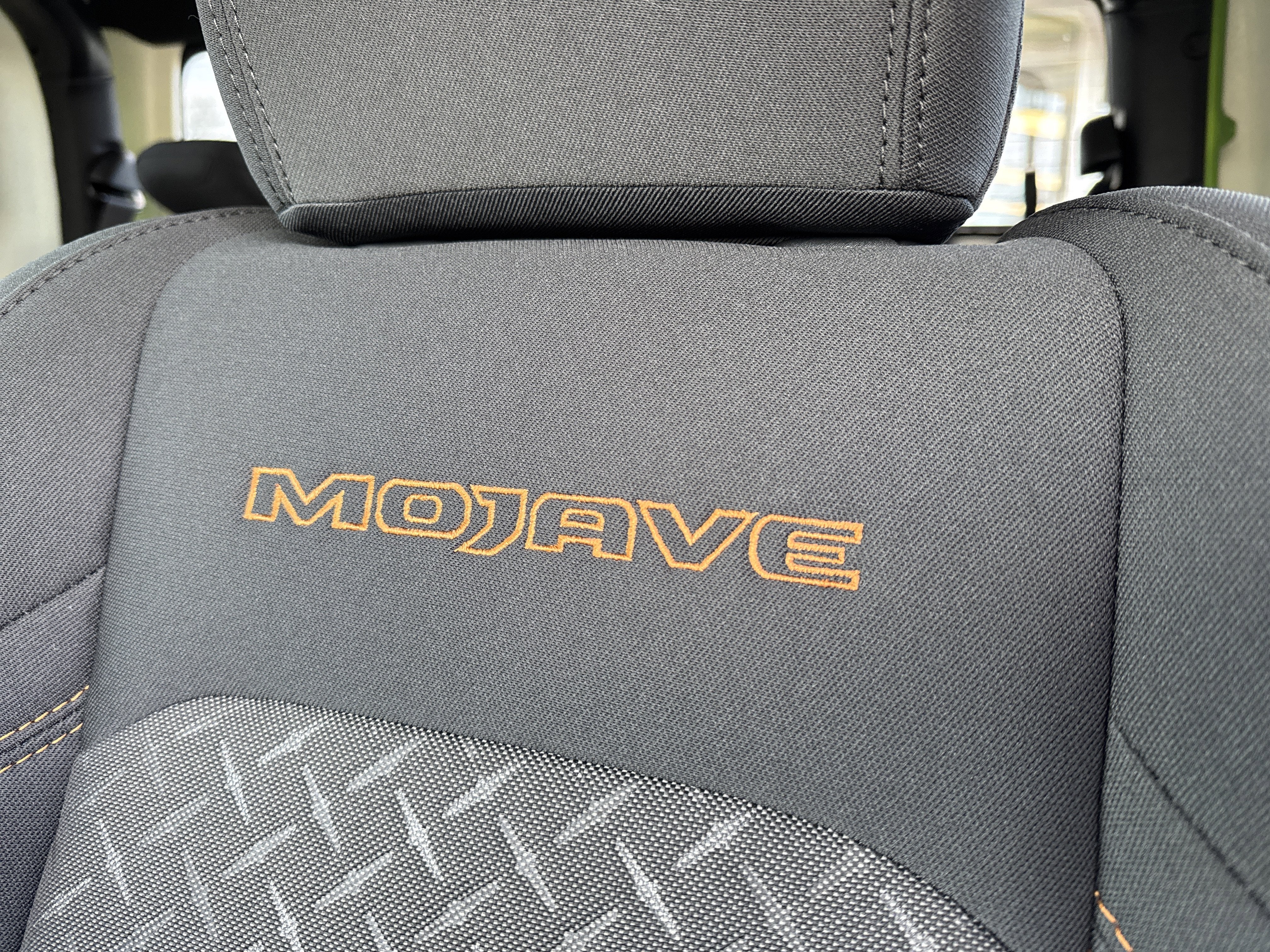 2026 Jeep Gladiator Mojave 4x4