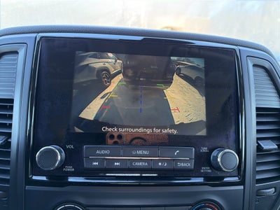 2023 Nissan Titan SV