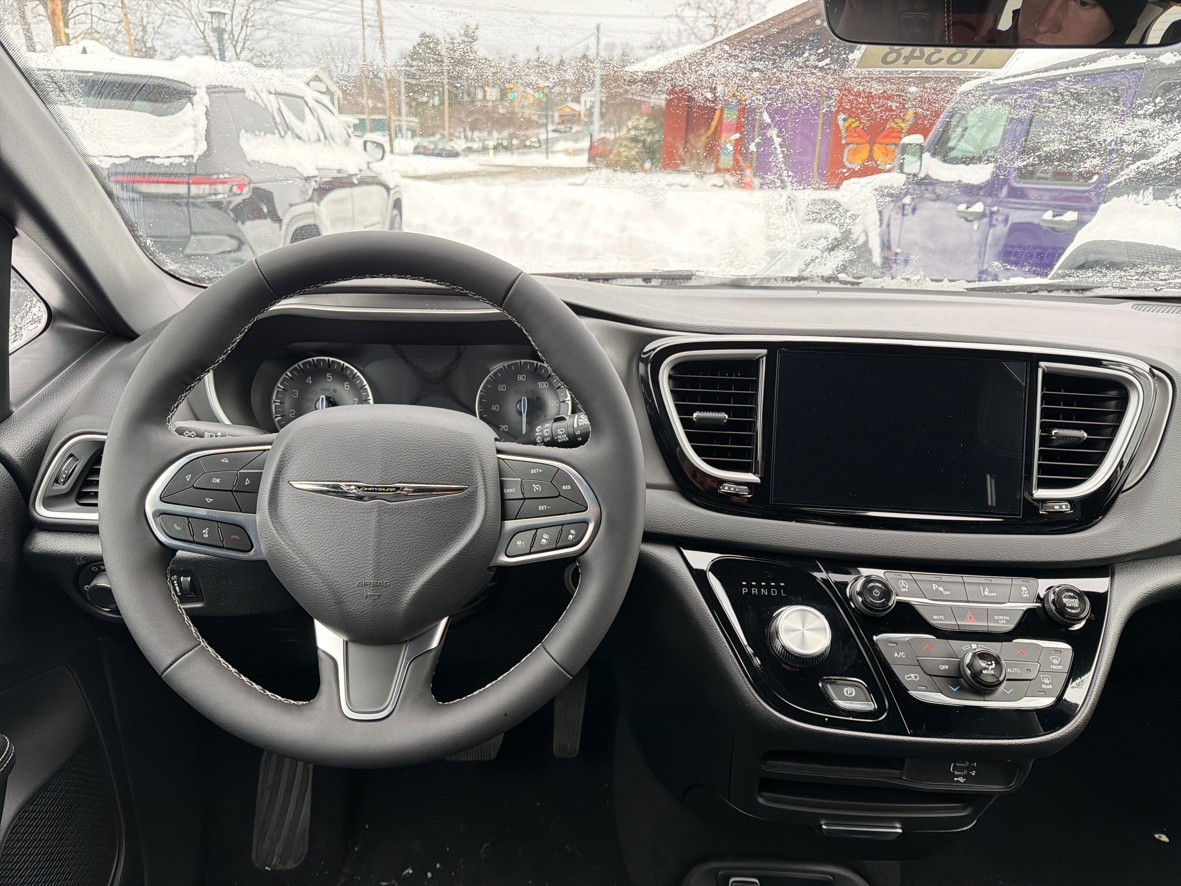 2026 Chrysler Voyager LX