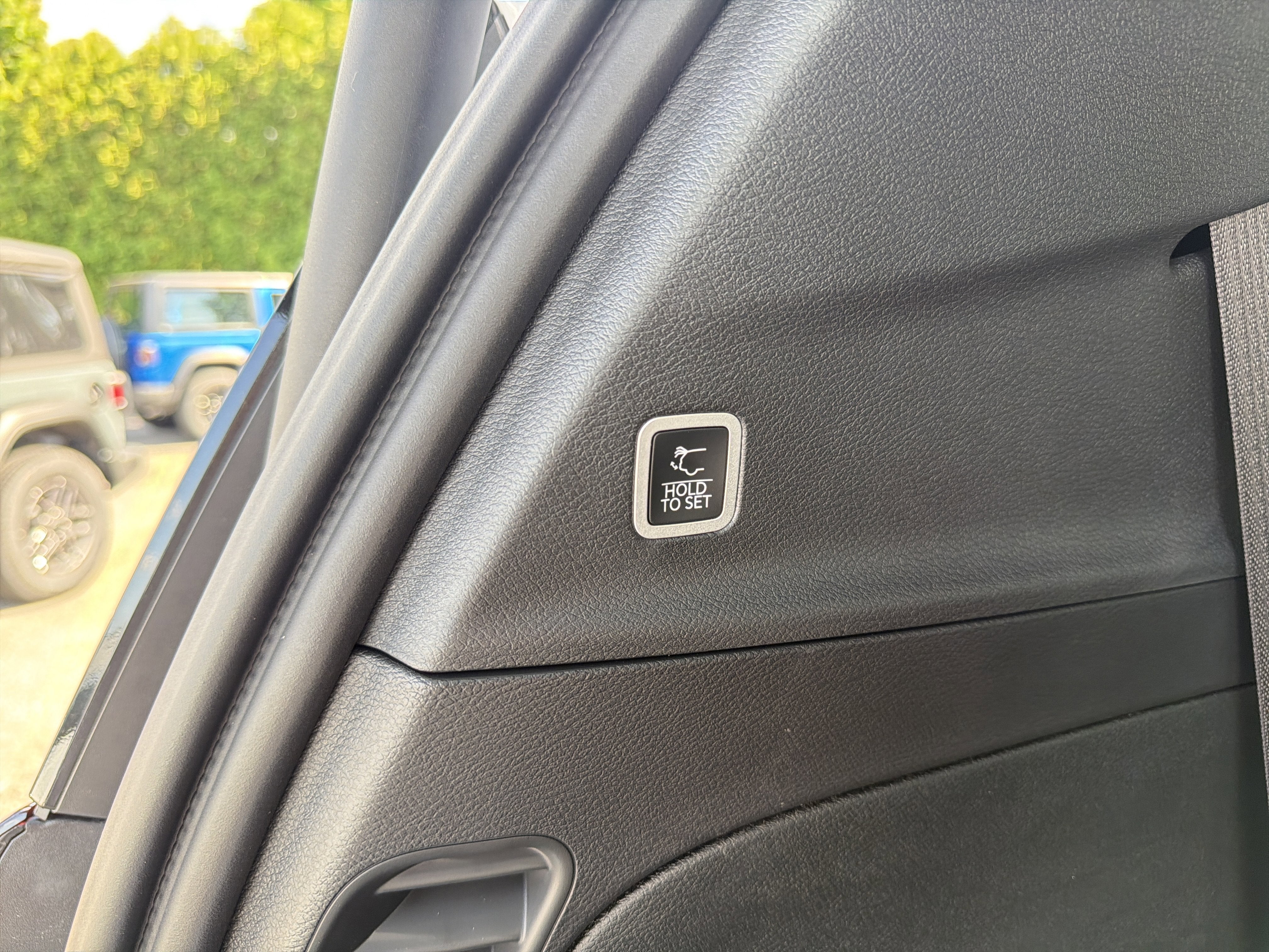 2027 Chrysler Pacifica Select AWD