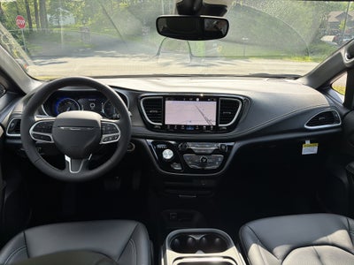 2027 Chrysler Pacifica Select AWD