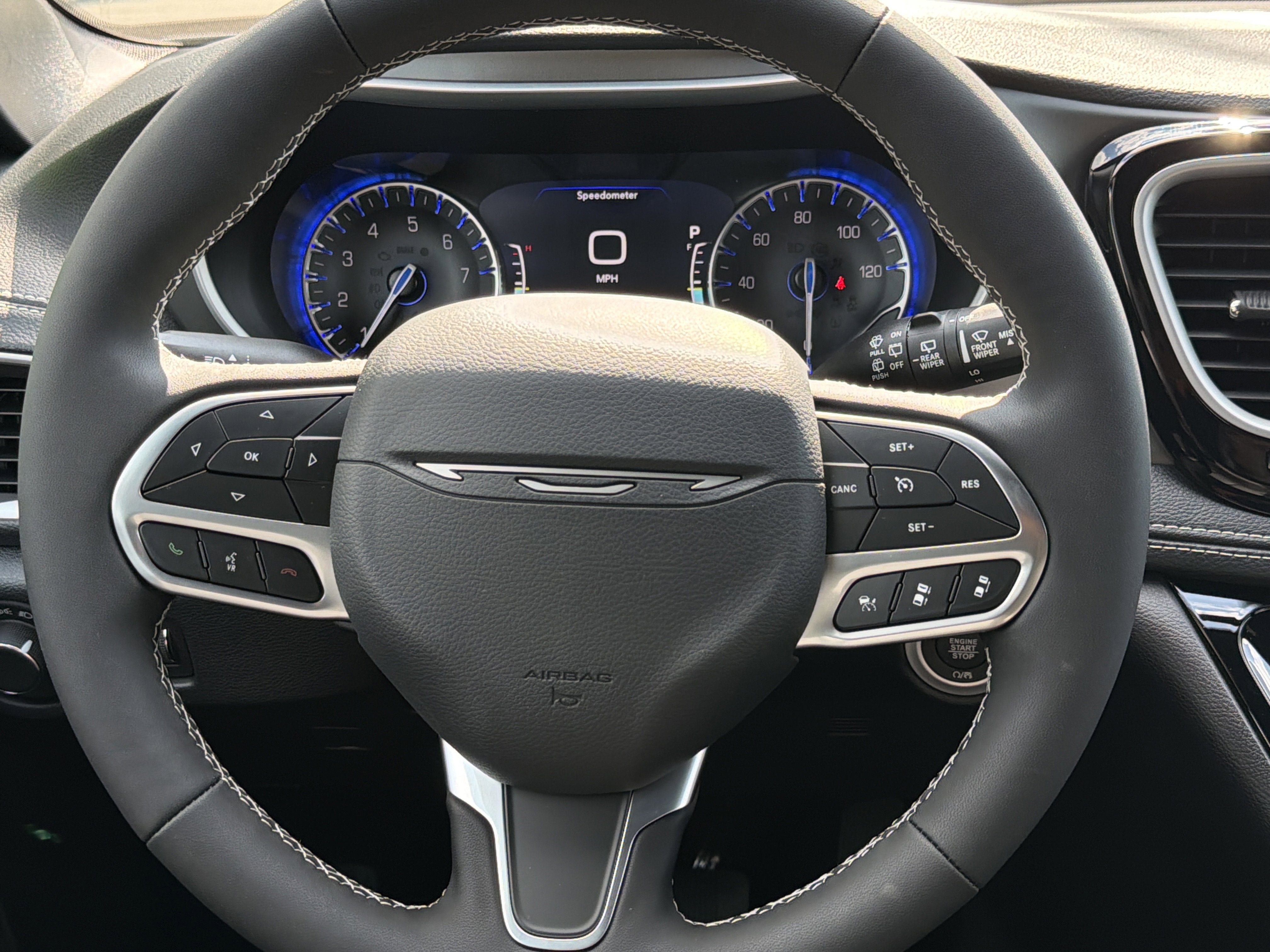 2027 Chrysler Pacifica Select AWD