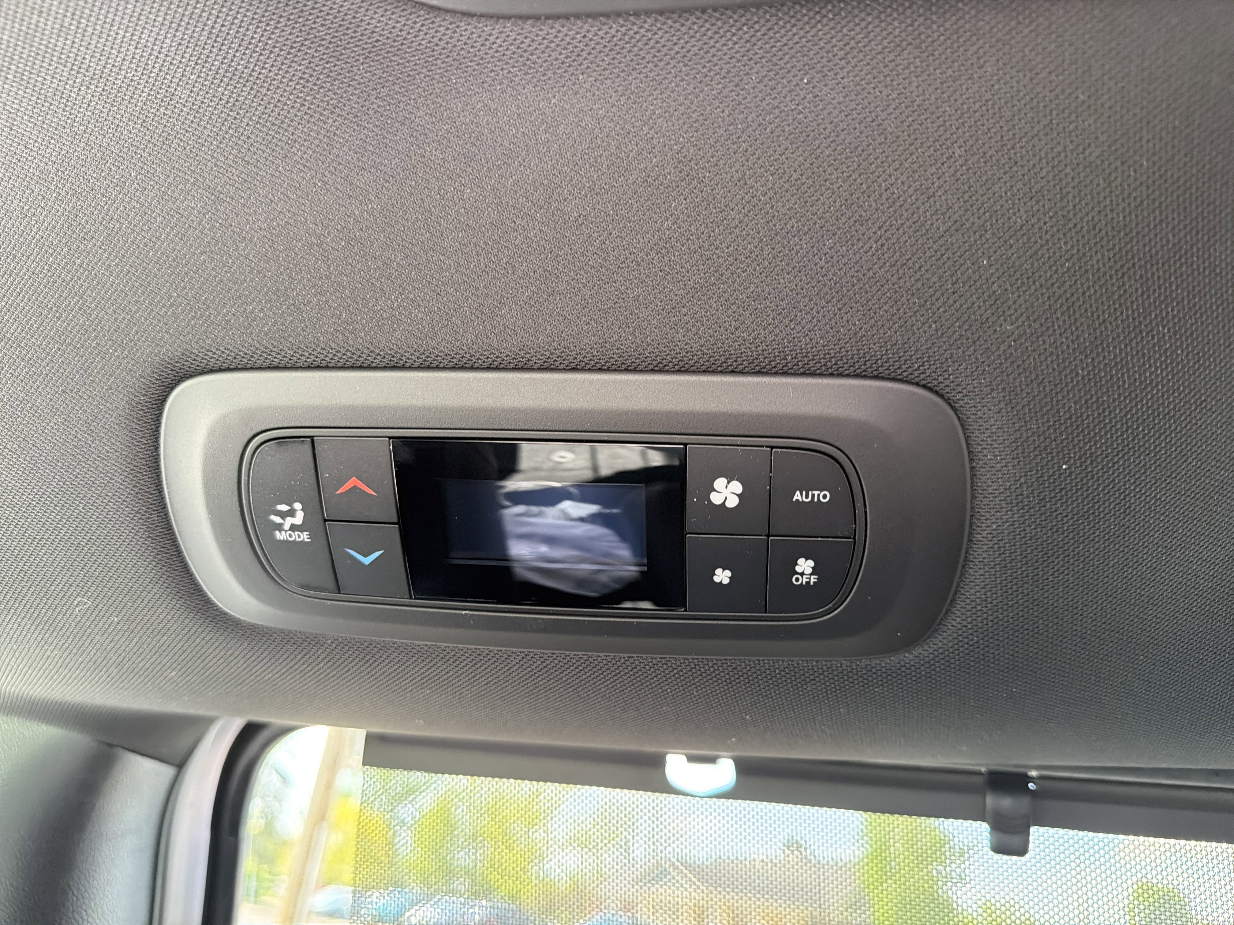 2027 Chrysler Pacifica Select AWD