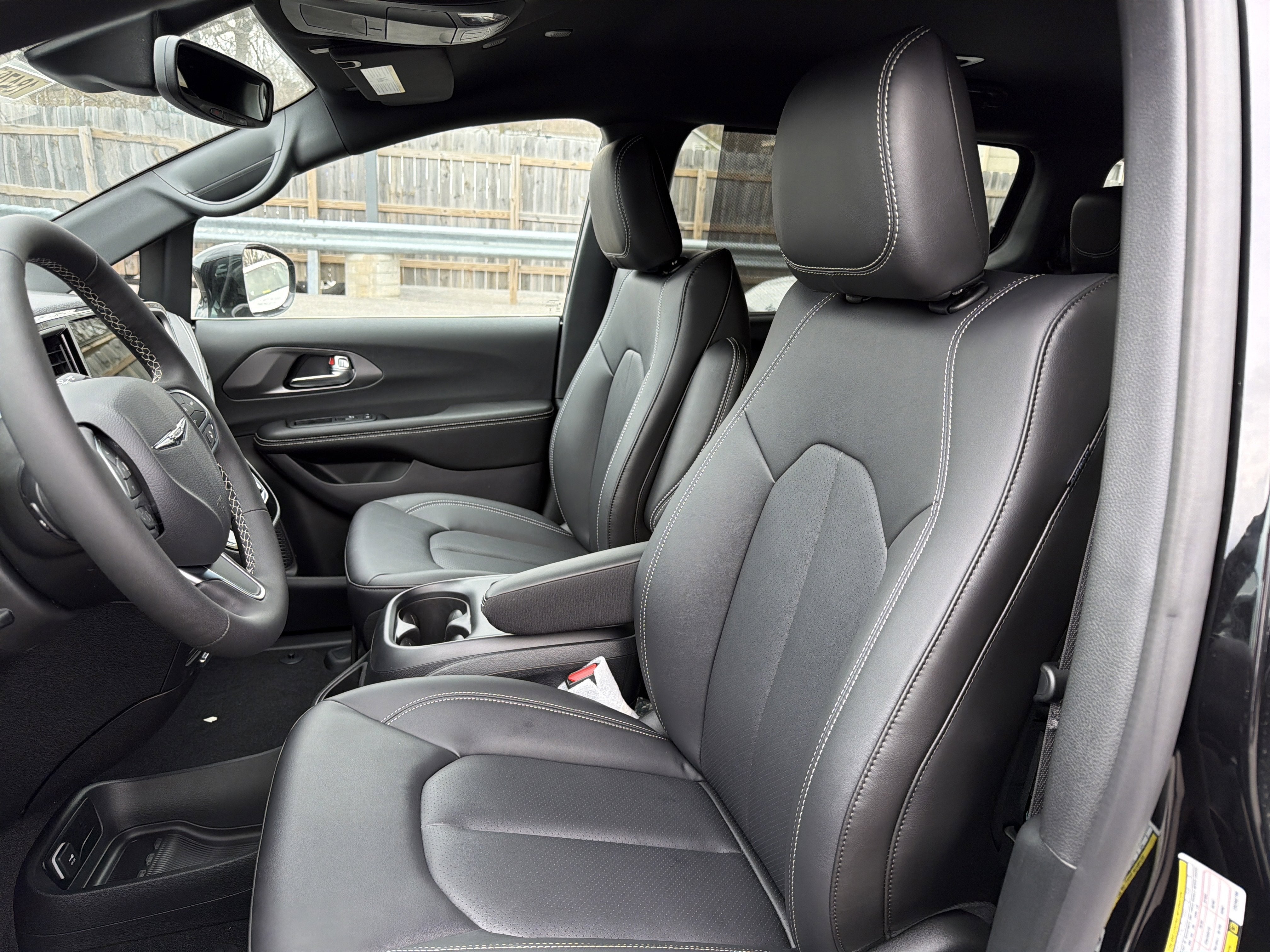 2026 Chrysler Pacifica Select AWD