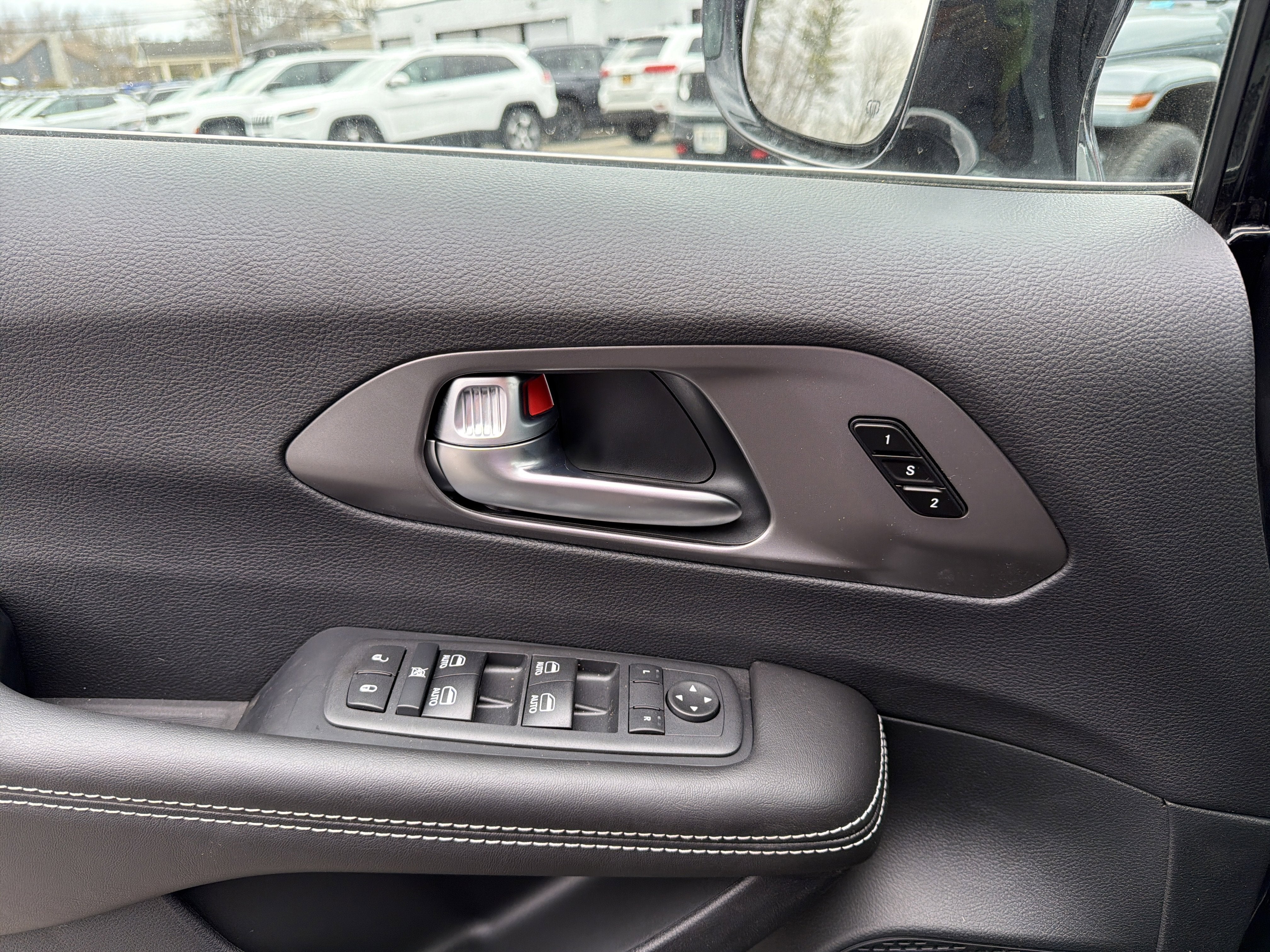 2026 Chrysler Pacifica Select AWD