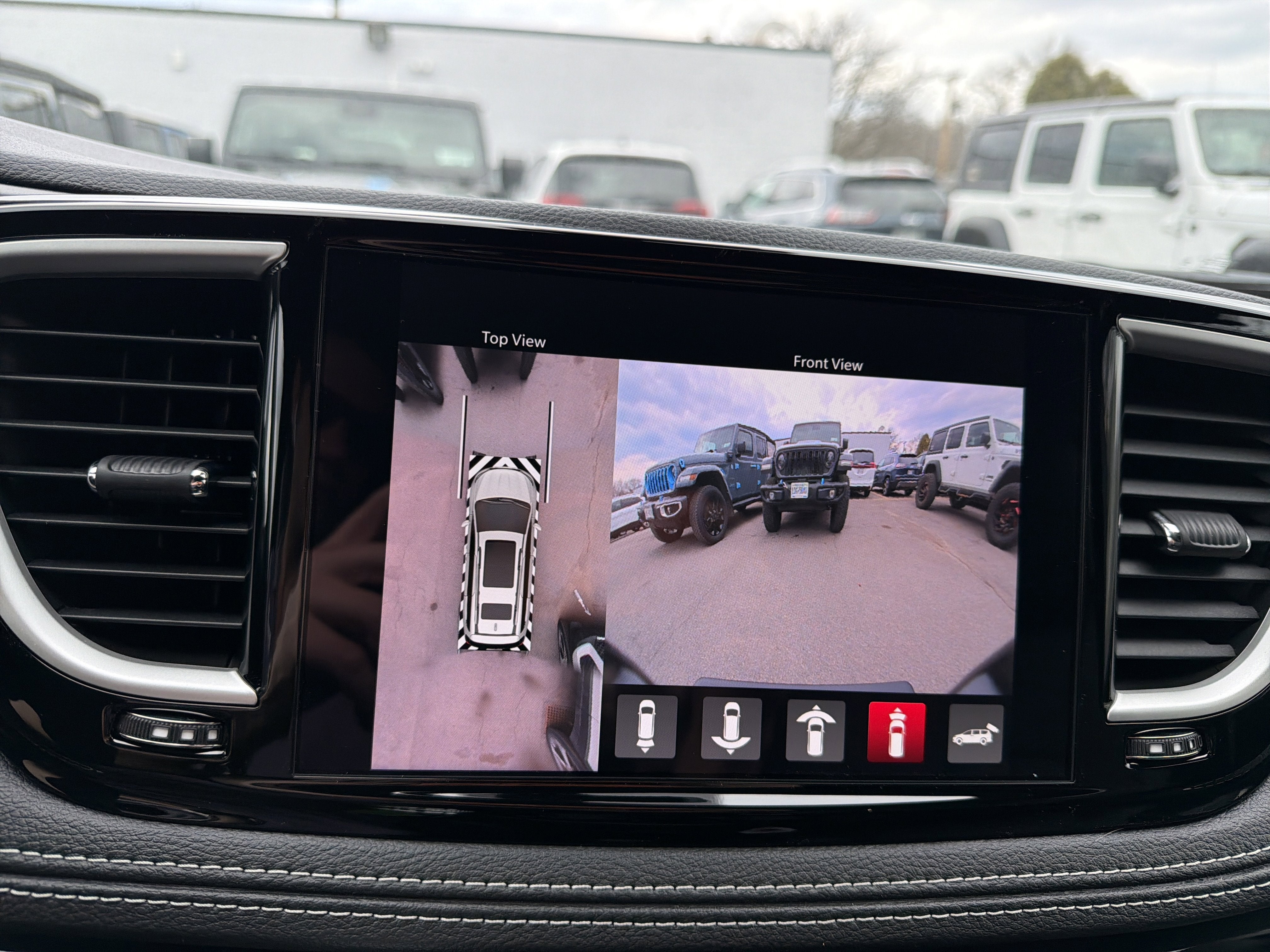 2026 Chrysler Pacifica Select AWD