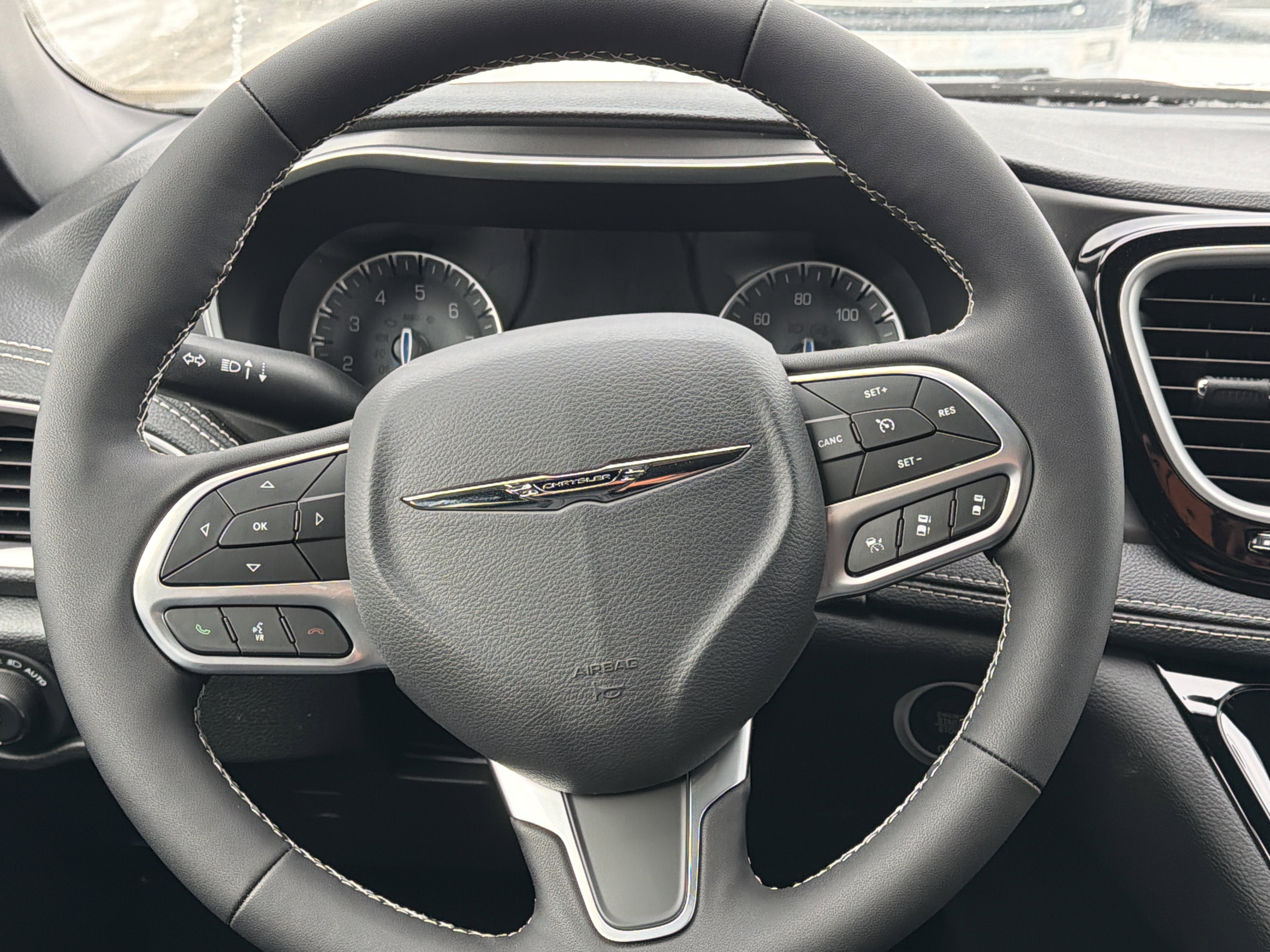 2026 Chrysler Pacifica Select AWD