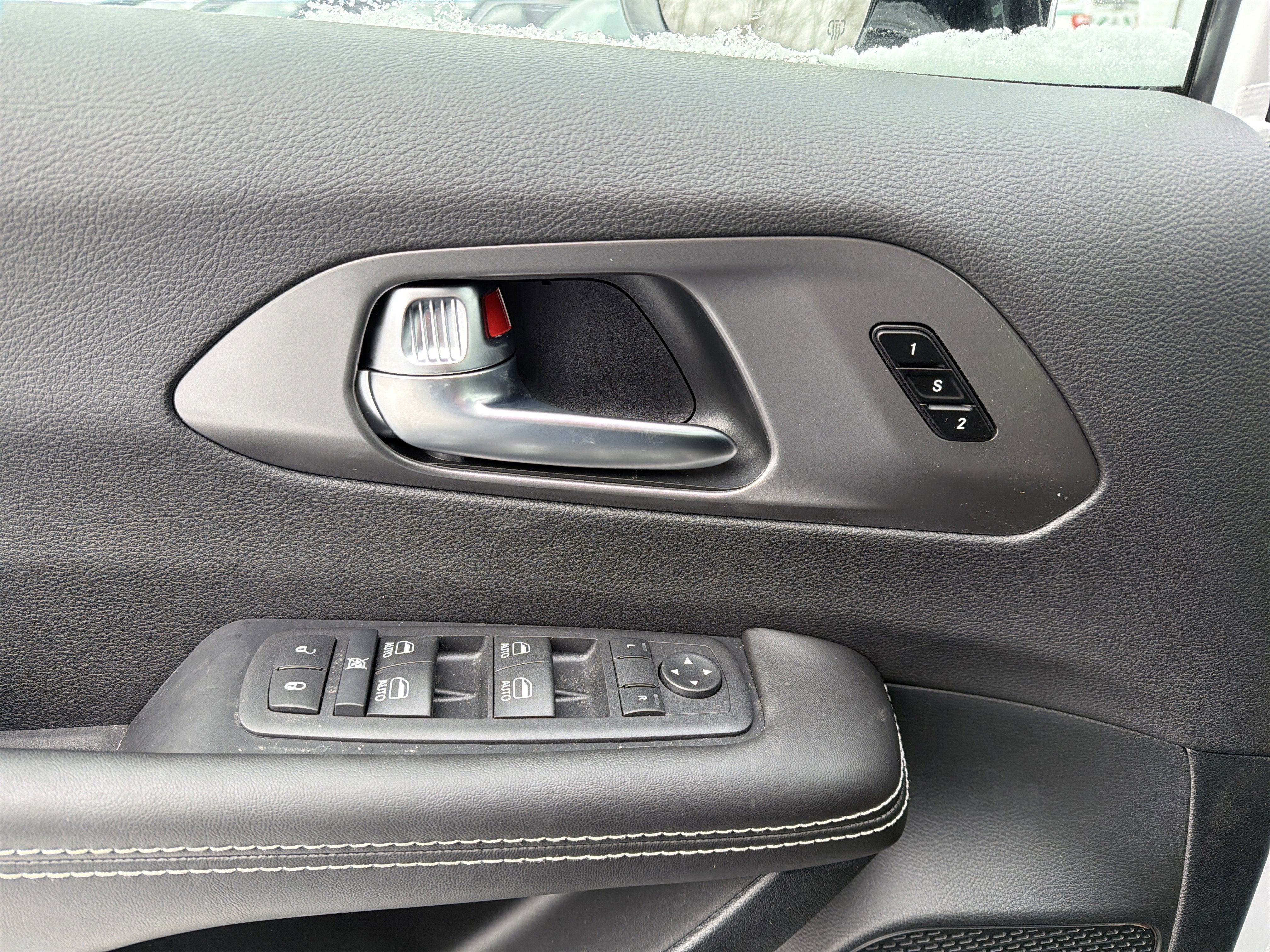 2026 Chrysler Pacifica Select AWD