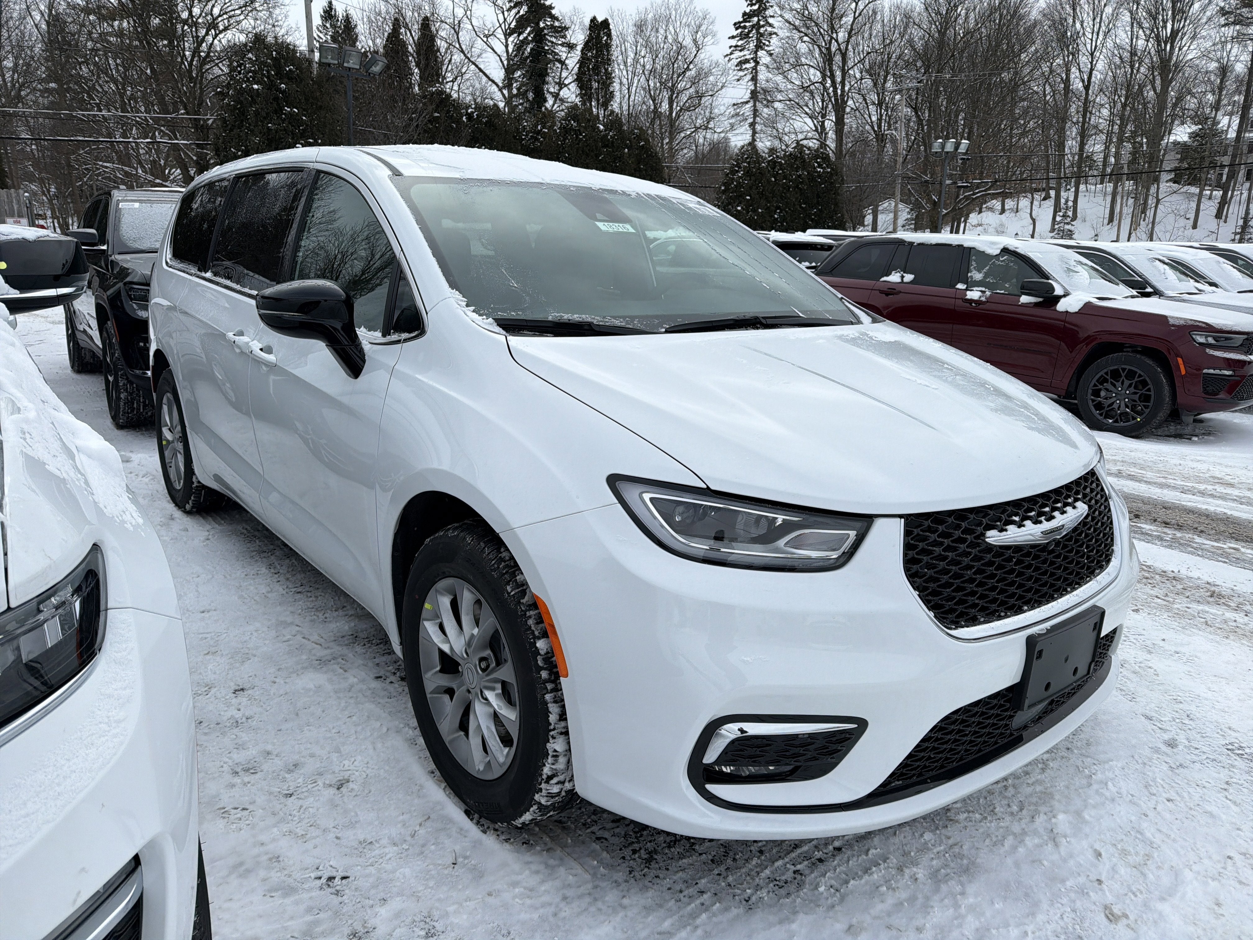 2026 Chrysler Pacifica Select AWD