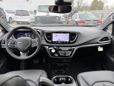 2026 Chrysler Pacifica Select AWD