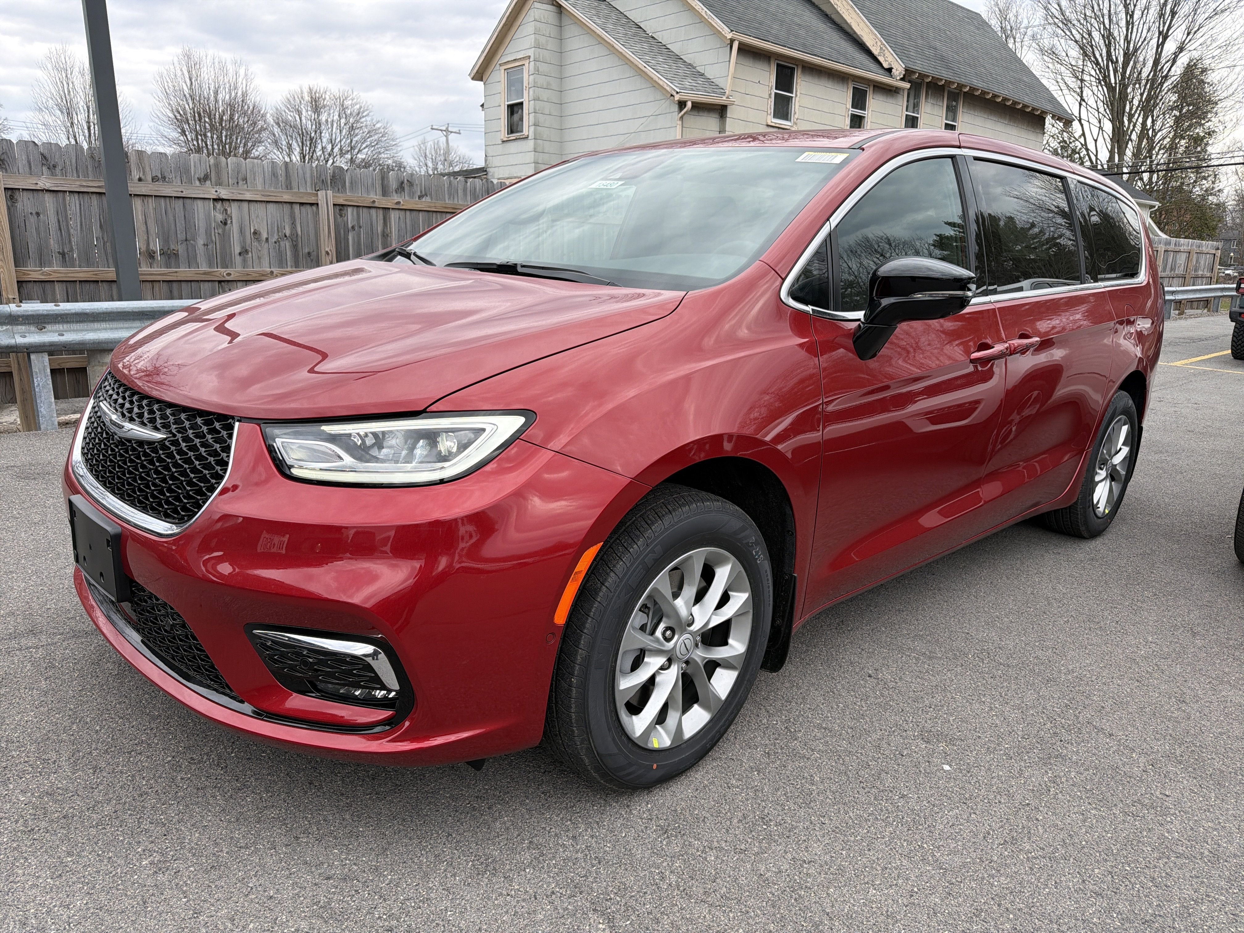 2026 Chrysler Pacifica Select AWD