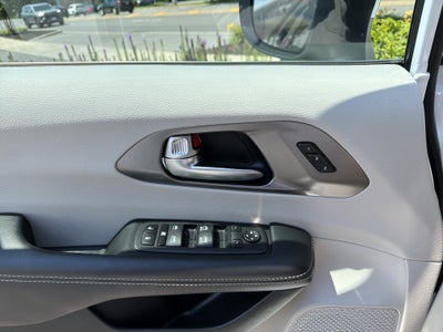 2023 Chrysler Pacifica Touring L AWD