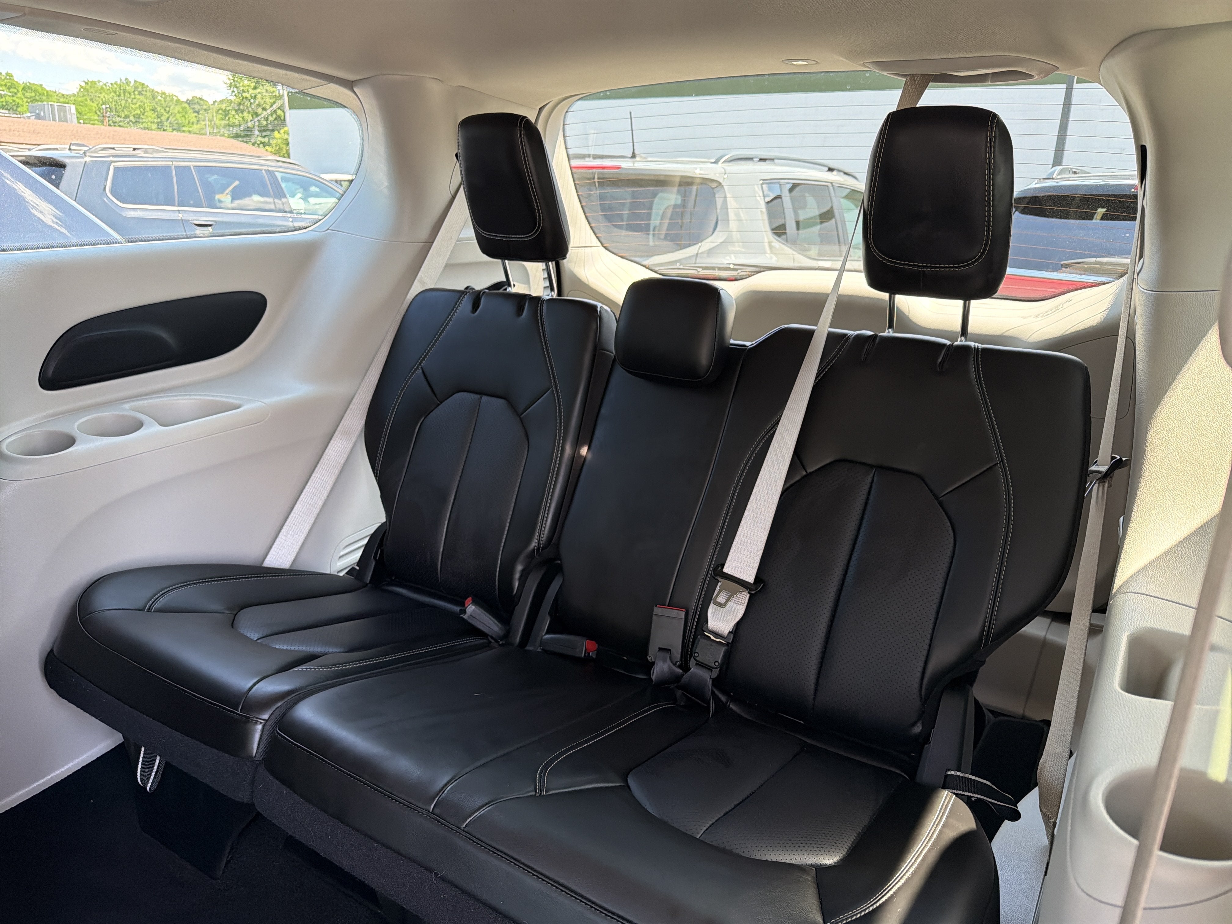 2023 Chrysler Pacifica Touring L AWD