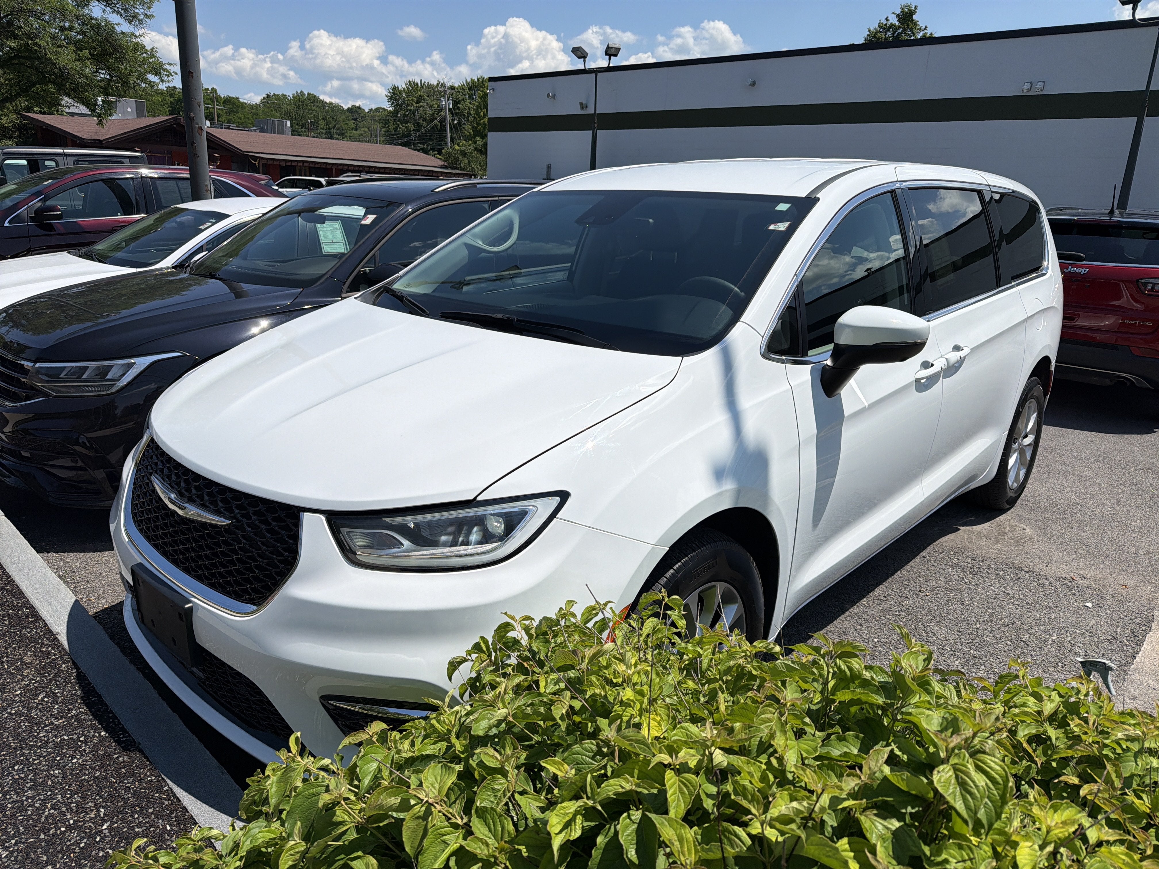 2023 Chrysler Pacifica Touring L AWD