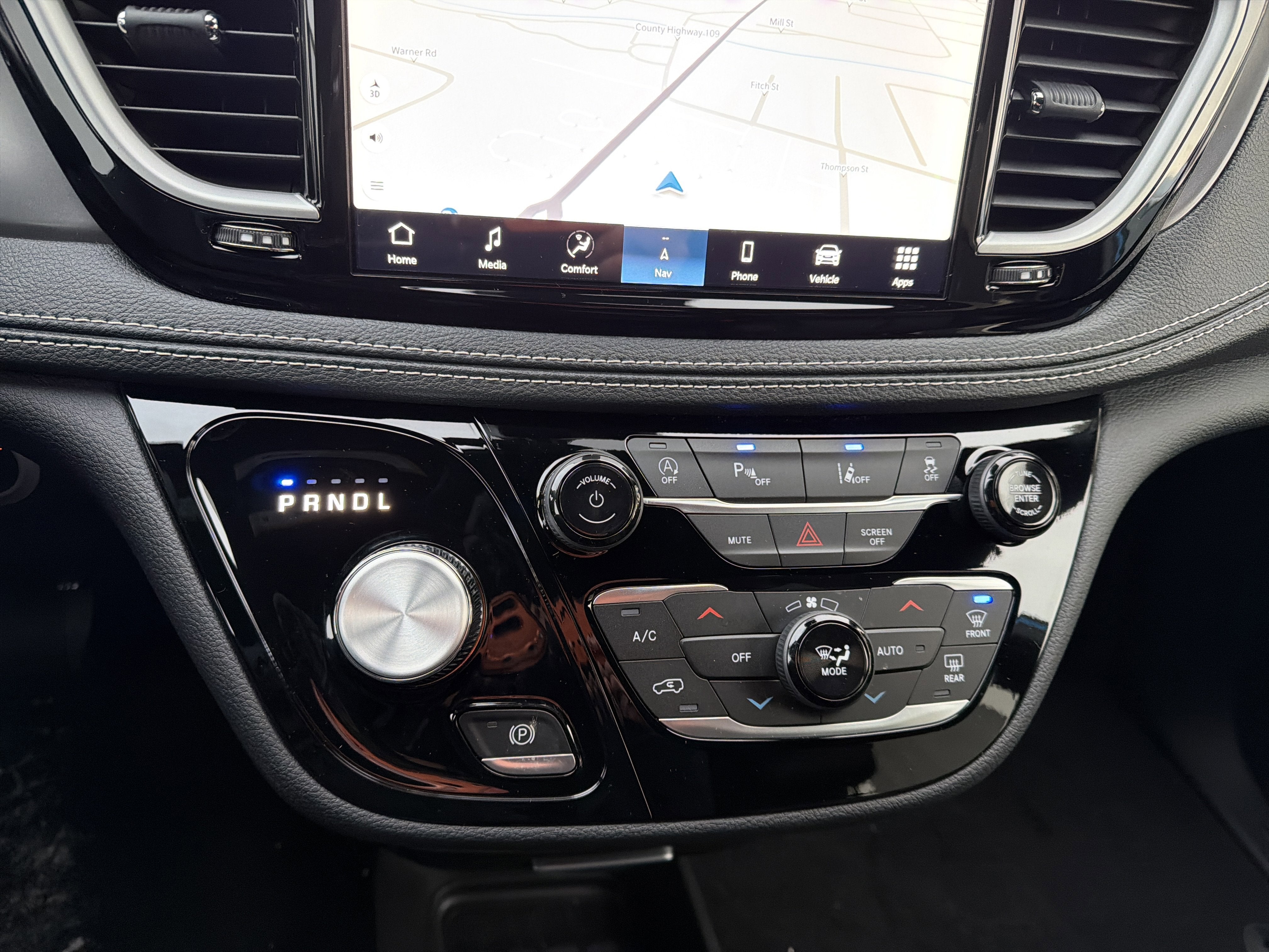 2026 Chrysler Pacifica Select AWD