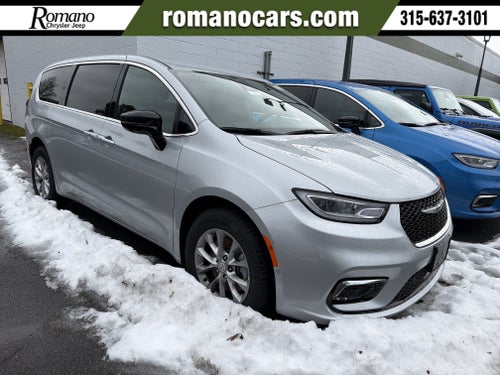 2026 Chrysler Pacifica Select AWD
