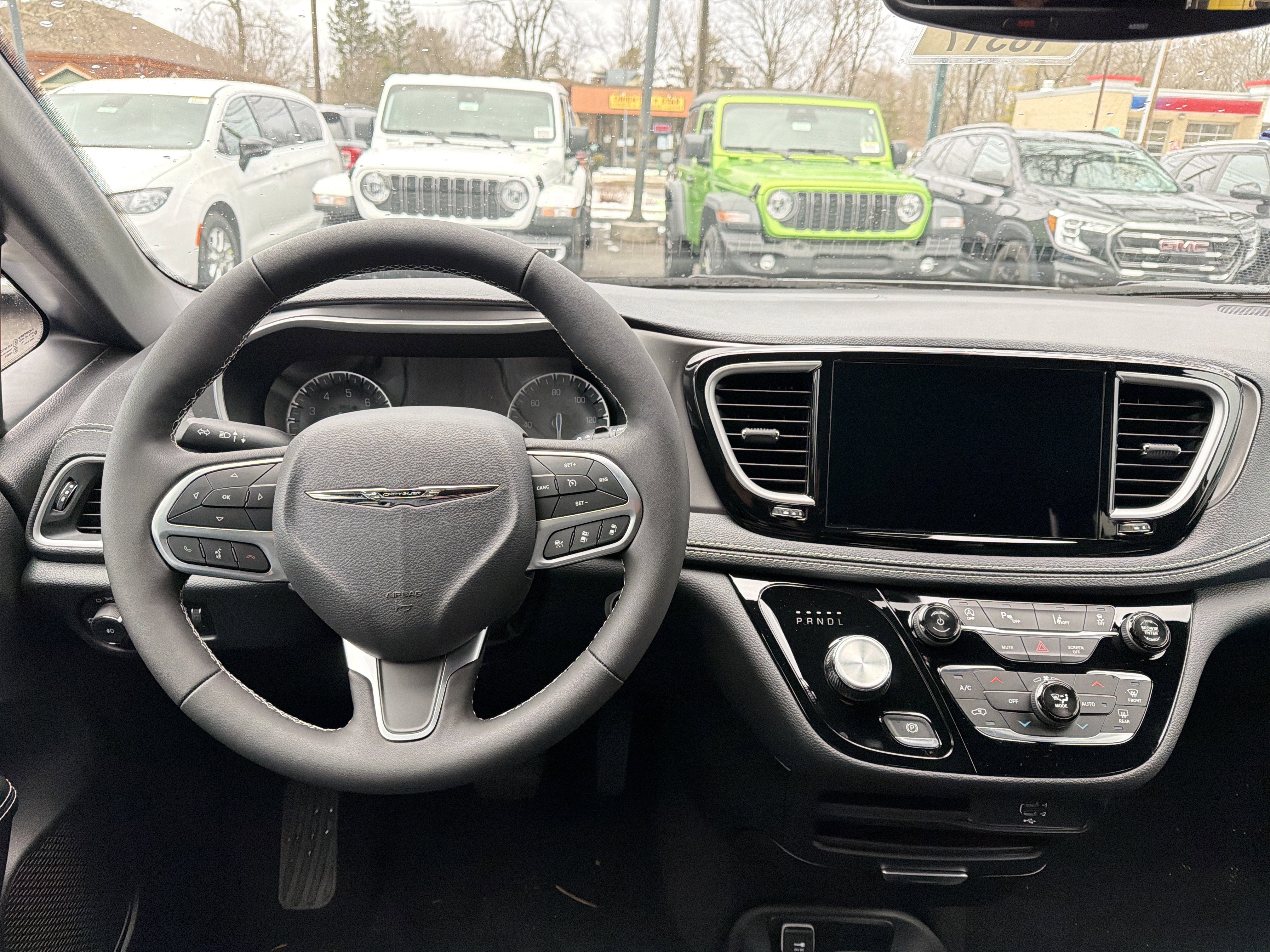 2026 Chrysler Pacifica Select AWD