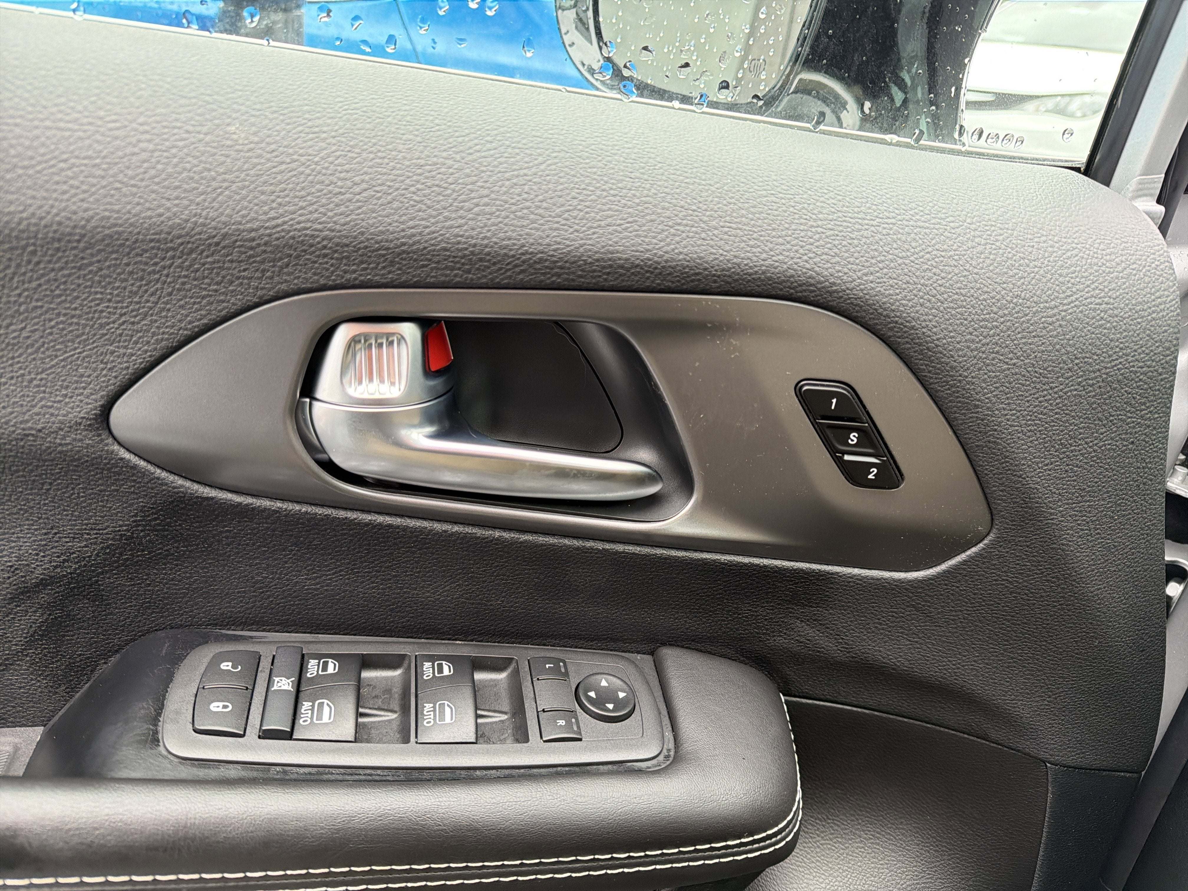 2026 Chrysler Pacifica Select AWD