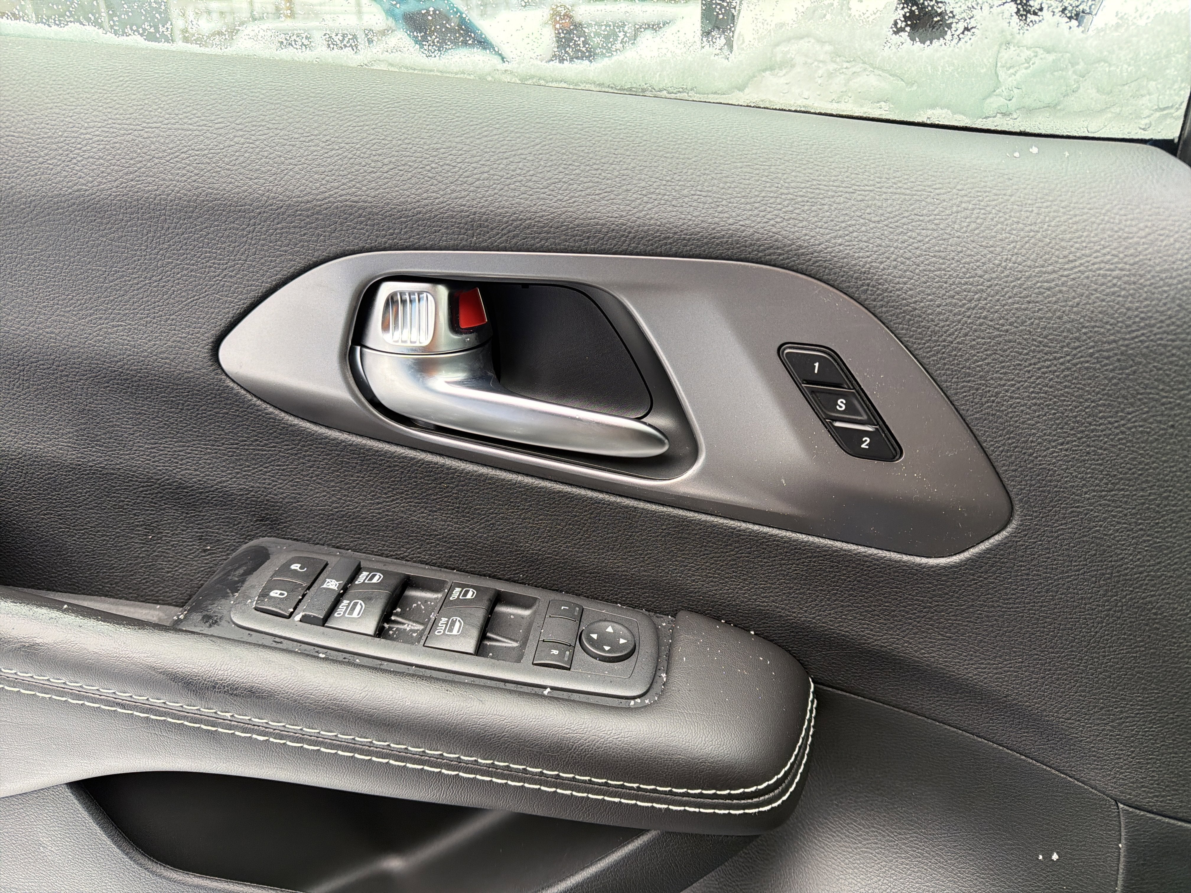 2026 Chrysler Pacifica Select AWD