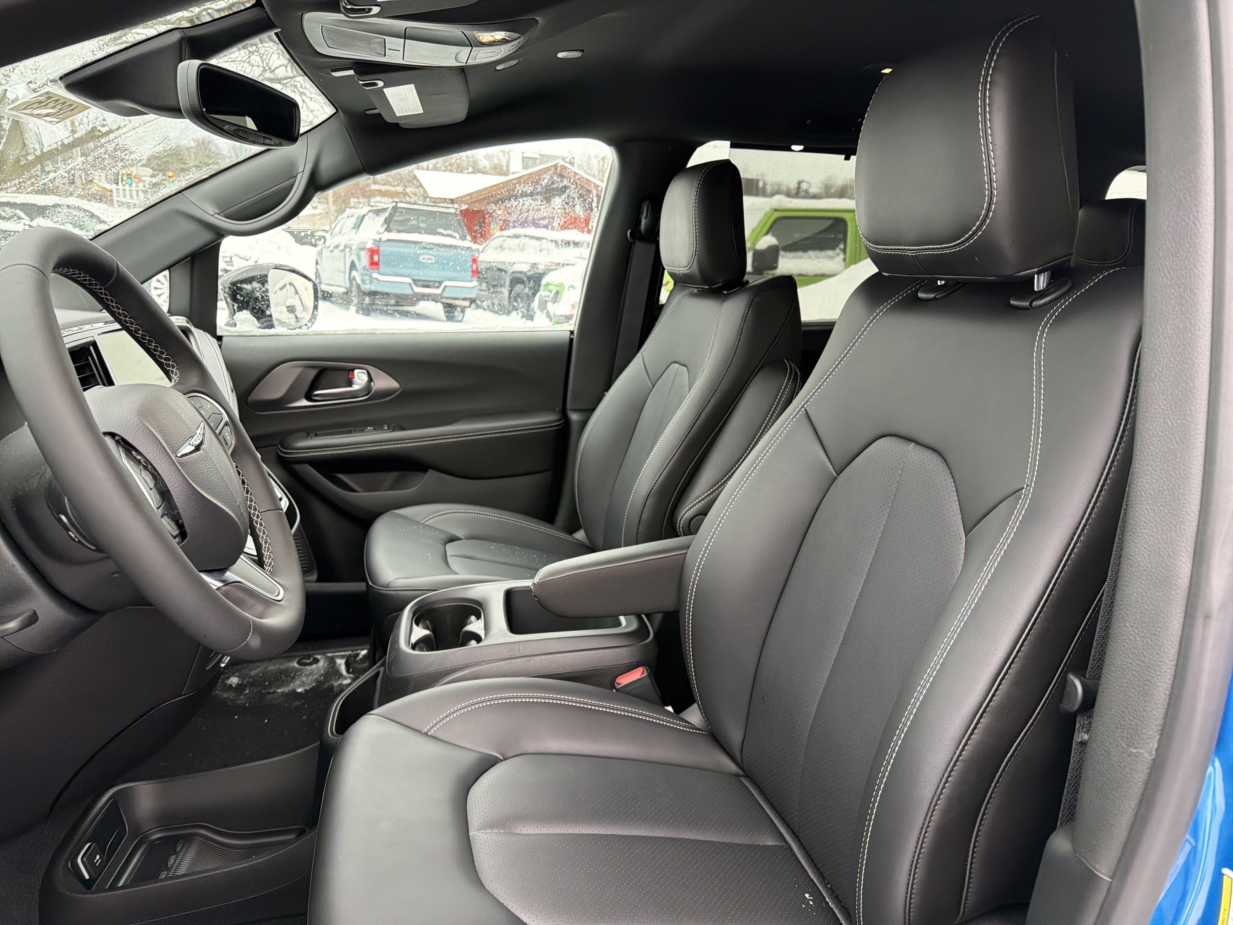 2026 Chrysler Pacifica Select AWD