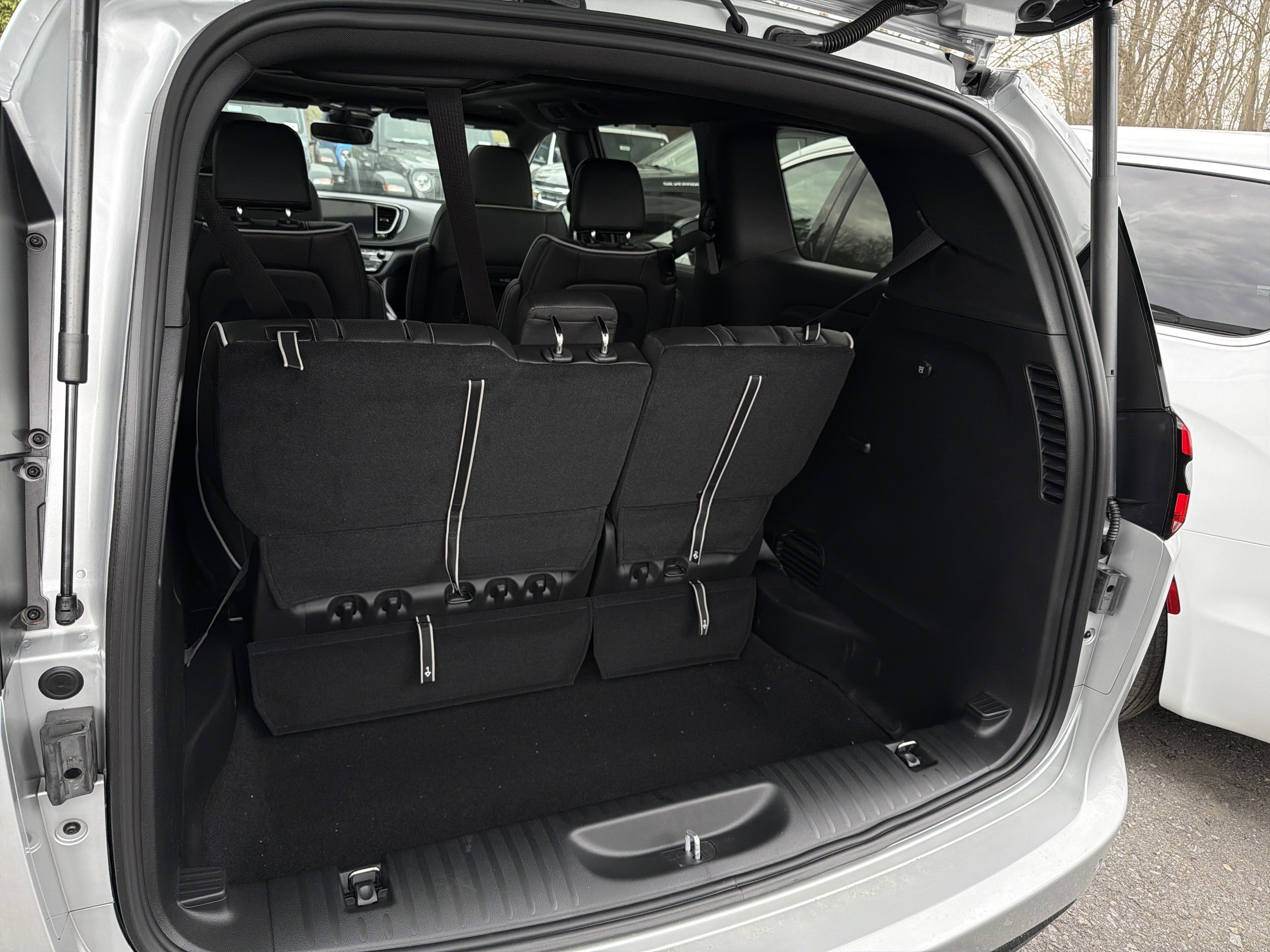 2026 Chrysler Pacifica Limited AWD