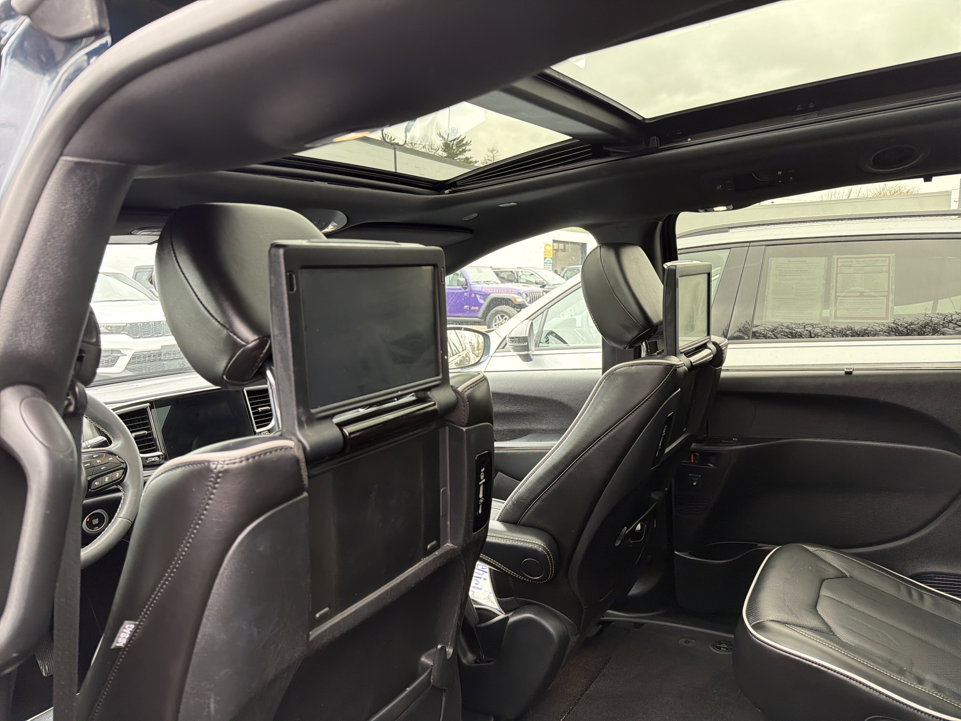 2022 Chrysler Pacifica Limited