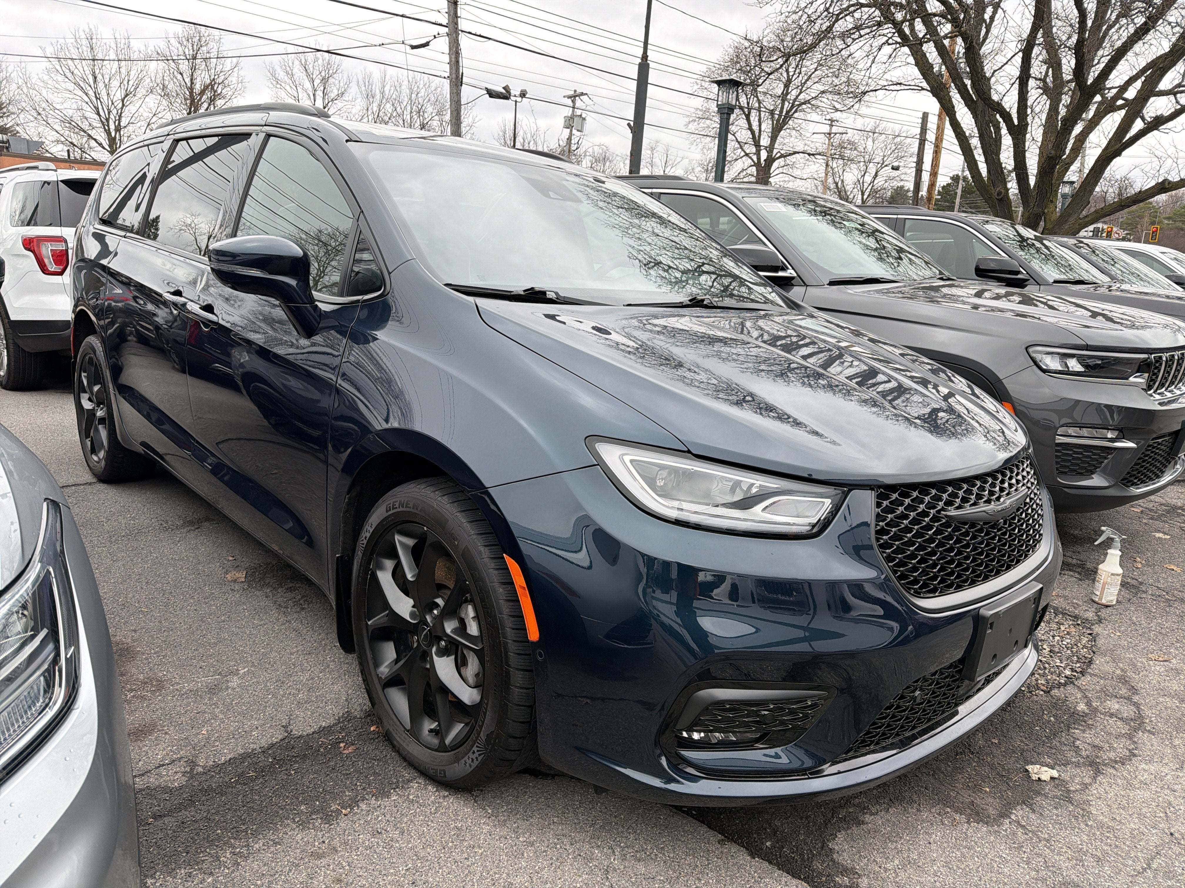 2022 Chrysler Pacifica Limited