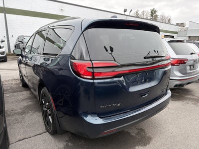 2022 Chrysler Pacifica Limited