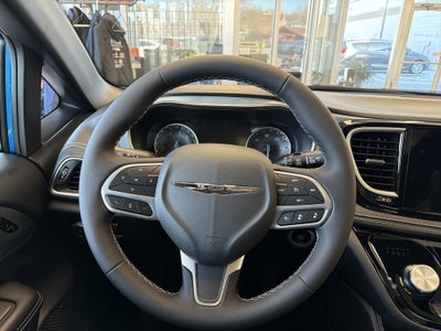 2026 Chrysler Pacifica Limited AWD