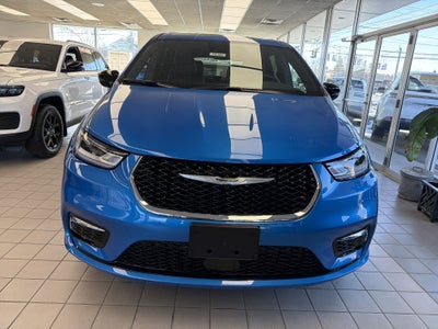 2026 Chrysler Pacifica Limited AWD