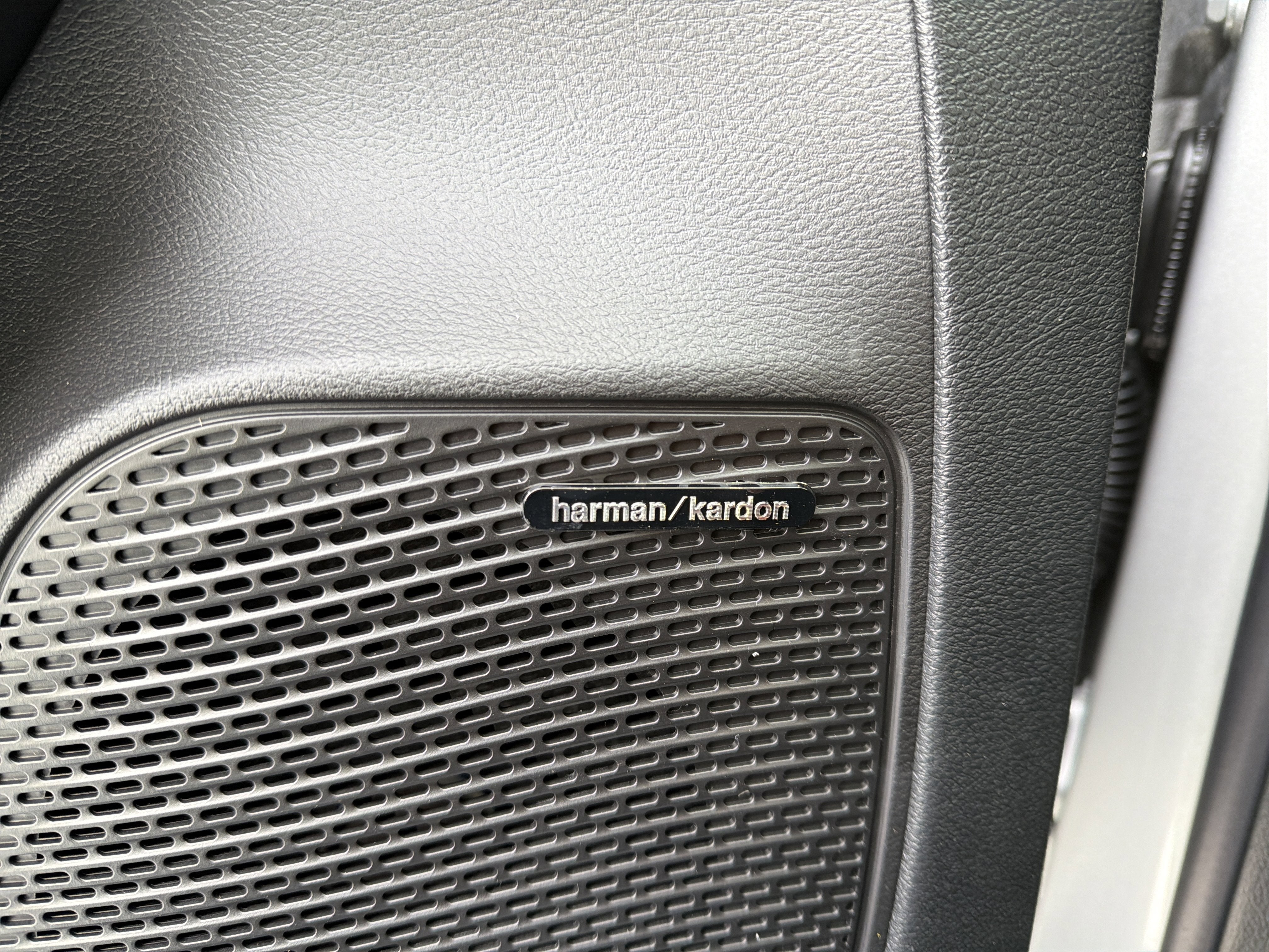 2026 Chrysler Pacifica Limited AWD