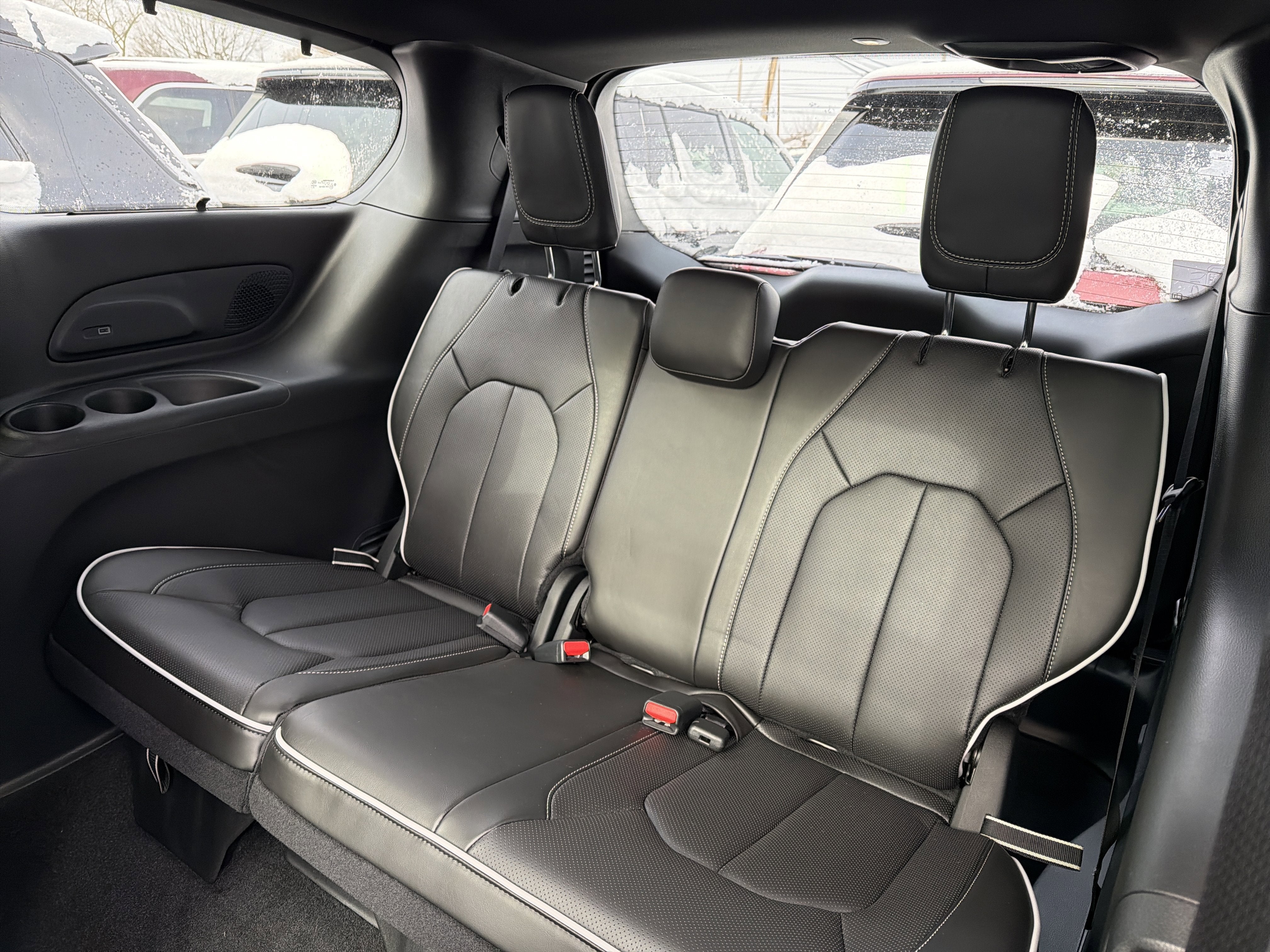 2026 Chrysler Pacifica Limited AWD