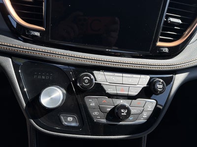 2027 Chrysler Pacifica Pinnacle AWD