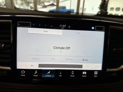 2026 Chrysler Pacifica Pinnacle AWD