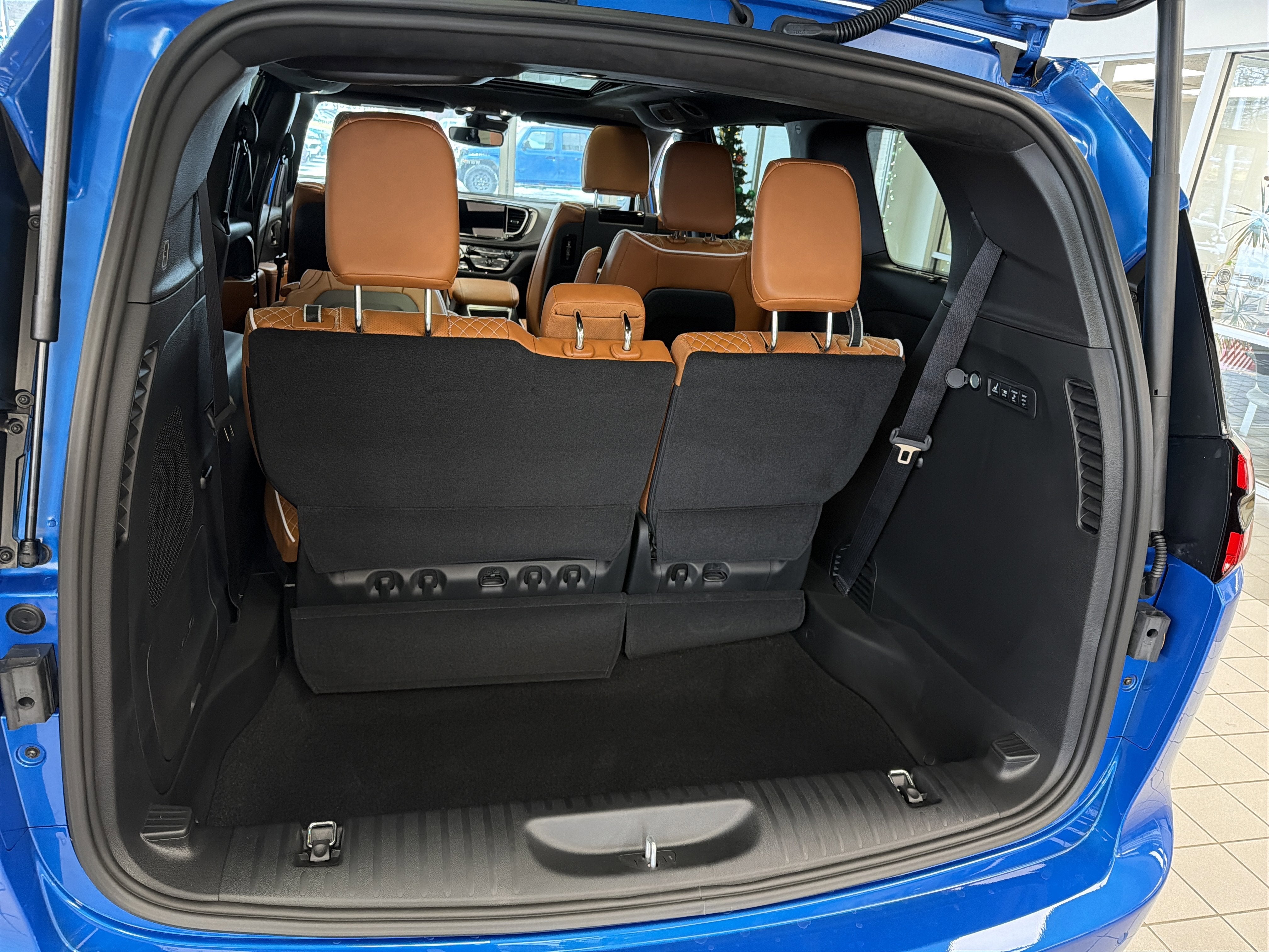 2026 Chrysler Pacifica Pinnacle AWD