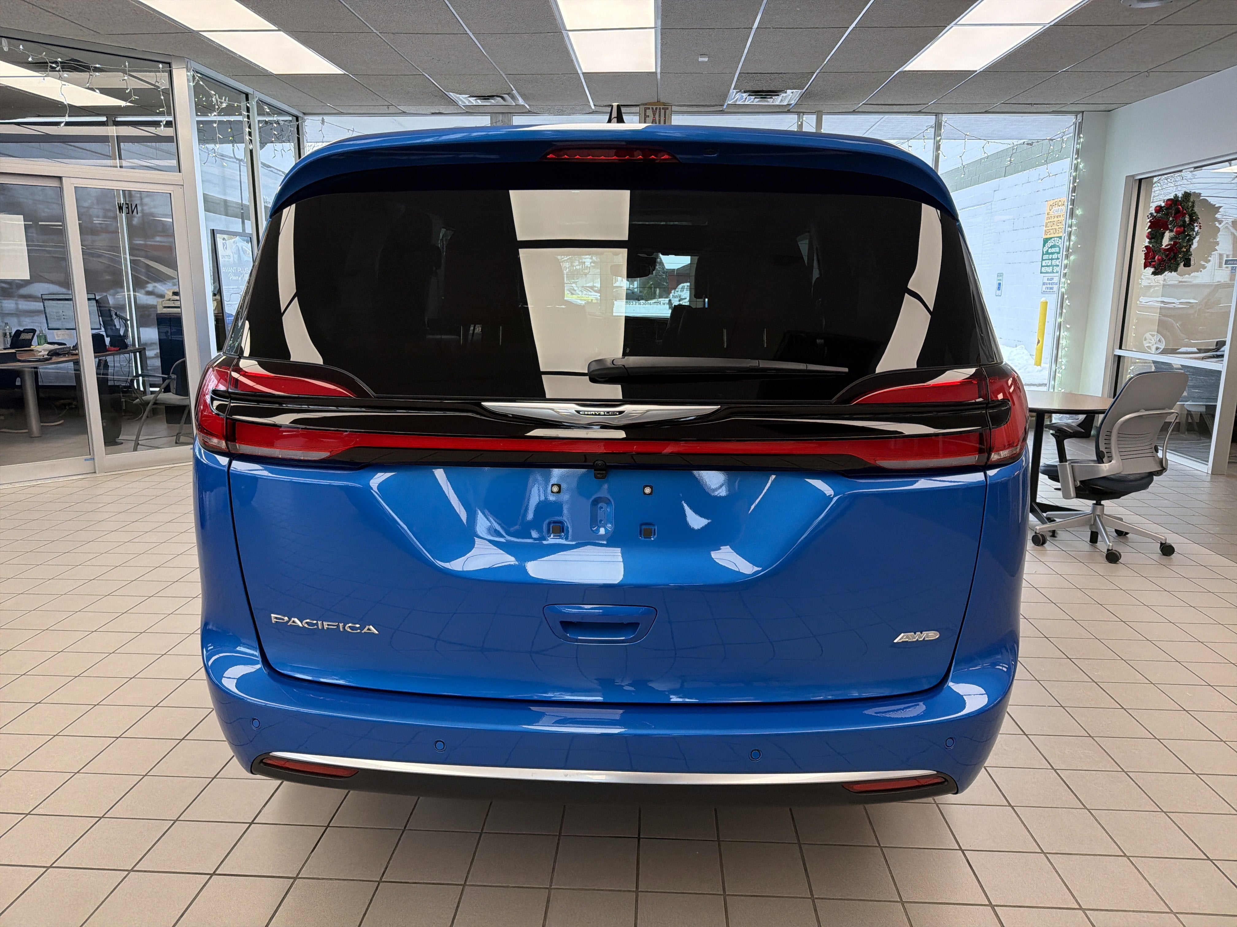 2026 Chrysler Pacifica Pinnacle AWD